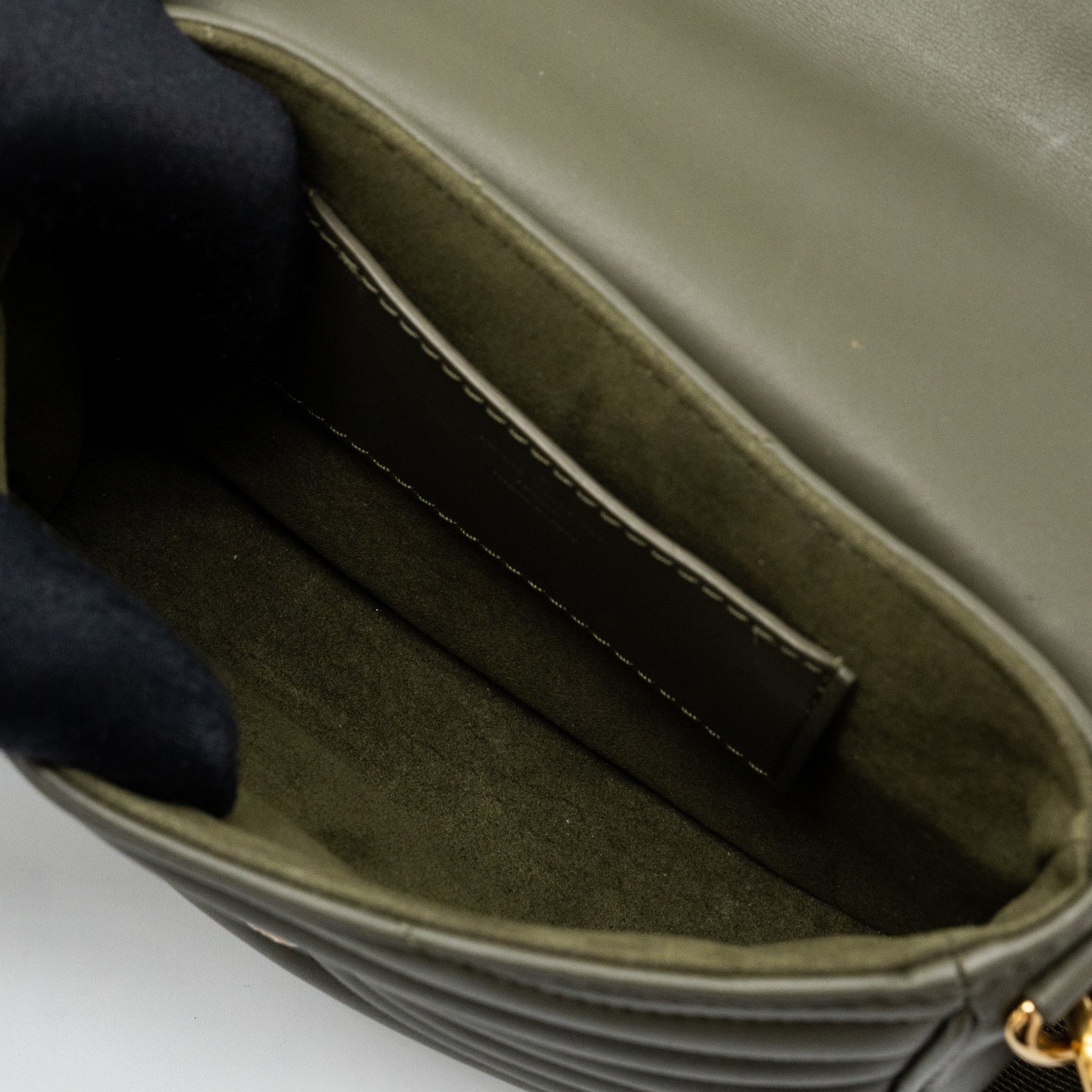 LOUIS VUITTON NEW WAVE MULTI POCHETTE CALFSKIN KAKI GREEN GHW