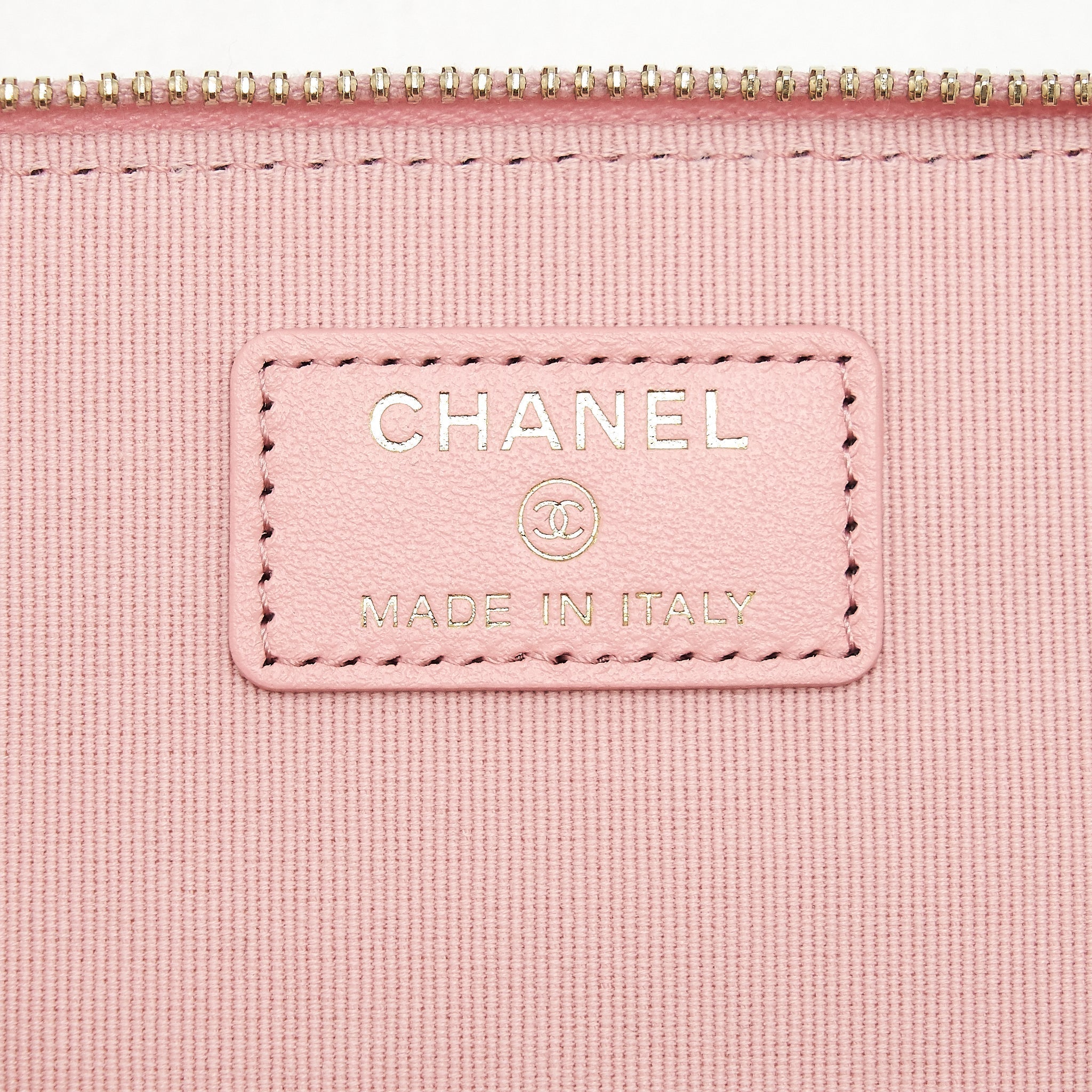CHANEL 22C LONG VANITY WITH CHAIN CAVIAR LIGHT PINK LGHW