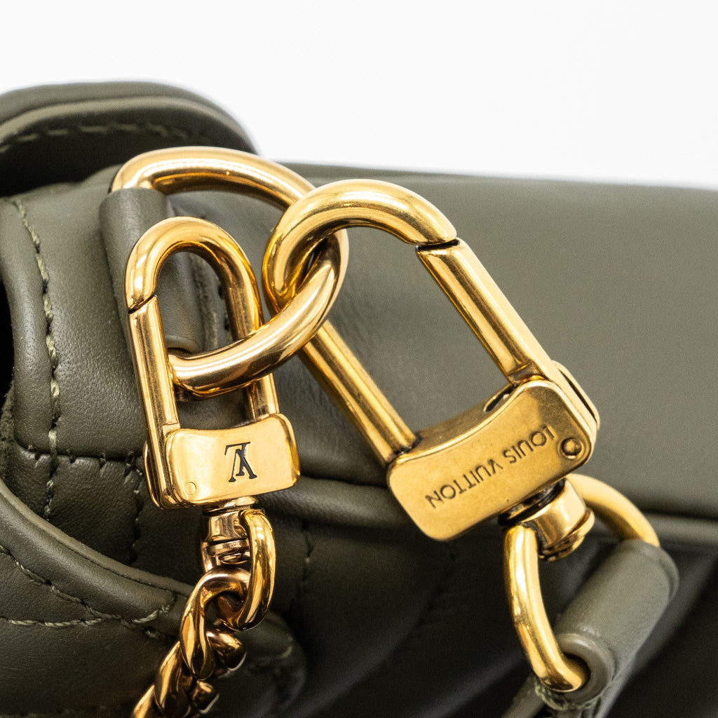 LOUIS VUITTON NEW WAVE MULTI POCHETTE CALFSKIN KAKI GREEN GHW