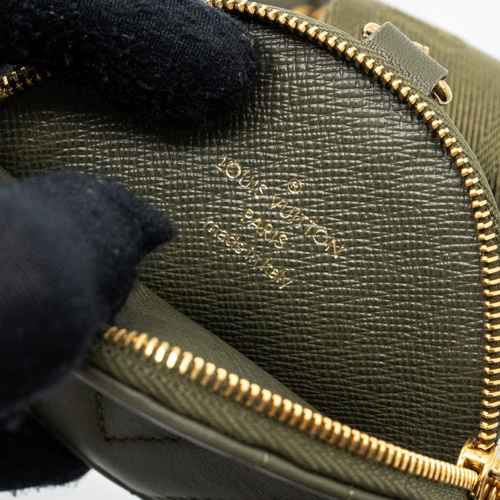 LOUIS VUITTON NEW WAVE MULTI POCHETTE CALFSKIN KAKI GREEN GHW
