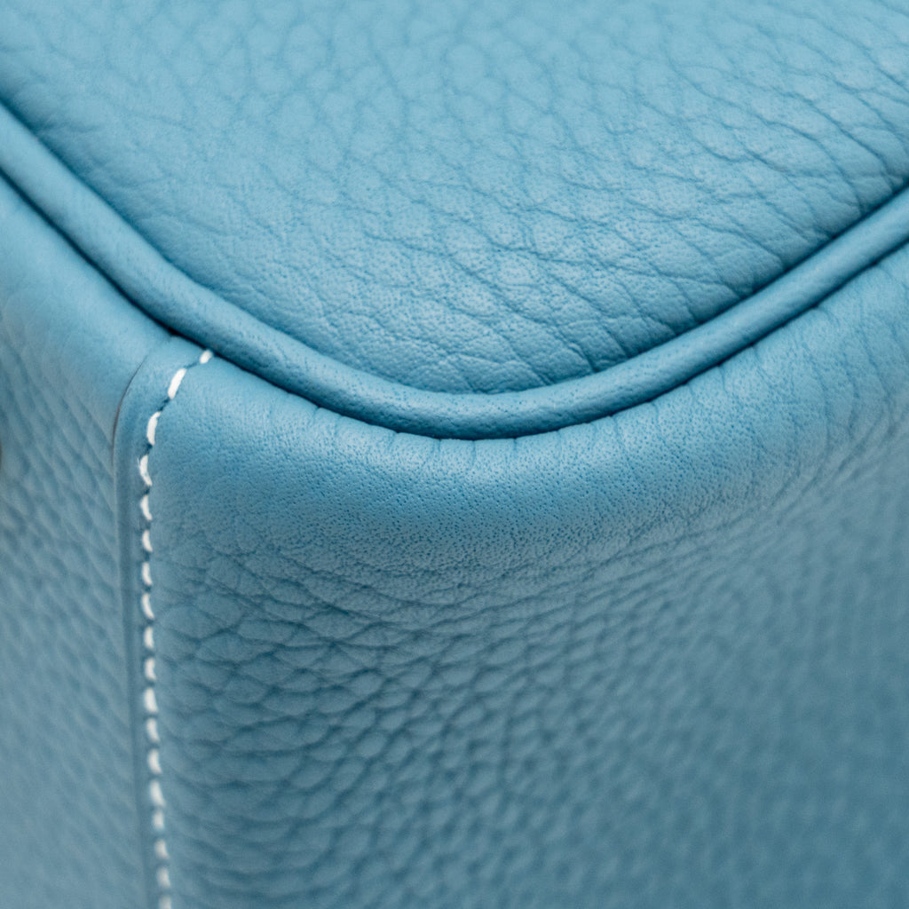 HERMES LINDY 26 CLEMENCE NEW BLUE JEAN GHW