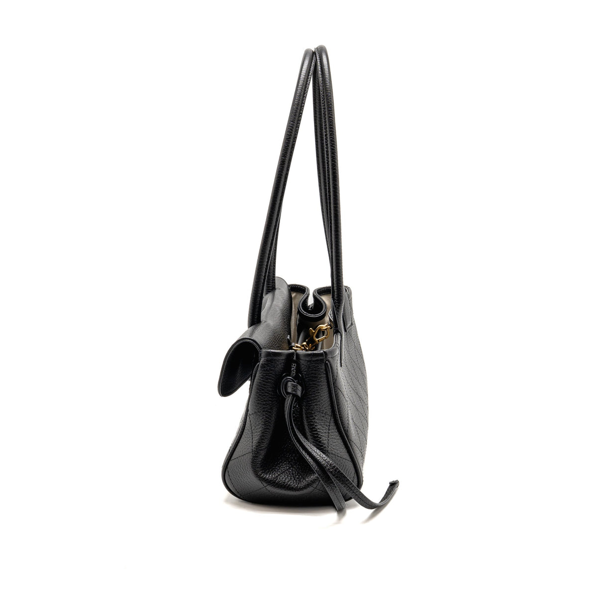 Chanel 26S Urban Essential East West Small Tote Grained Calfskin Black GHW (Microchip)