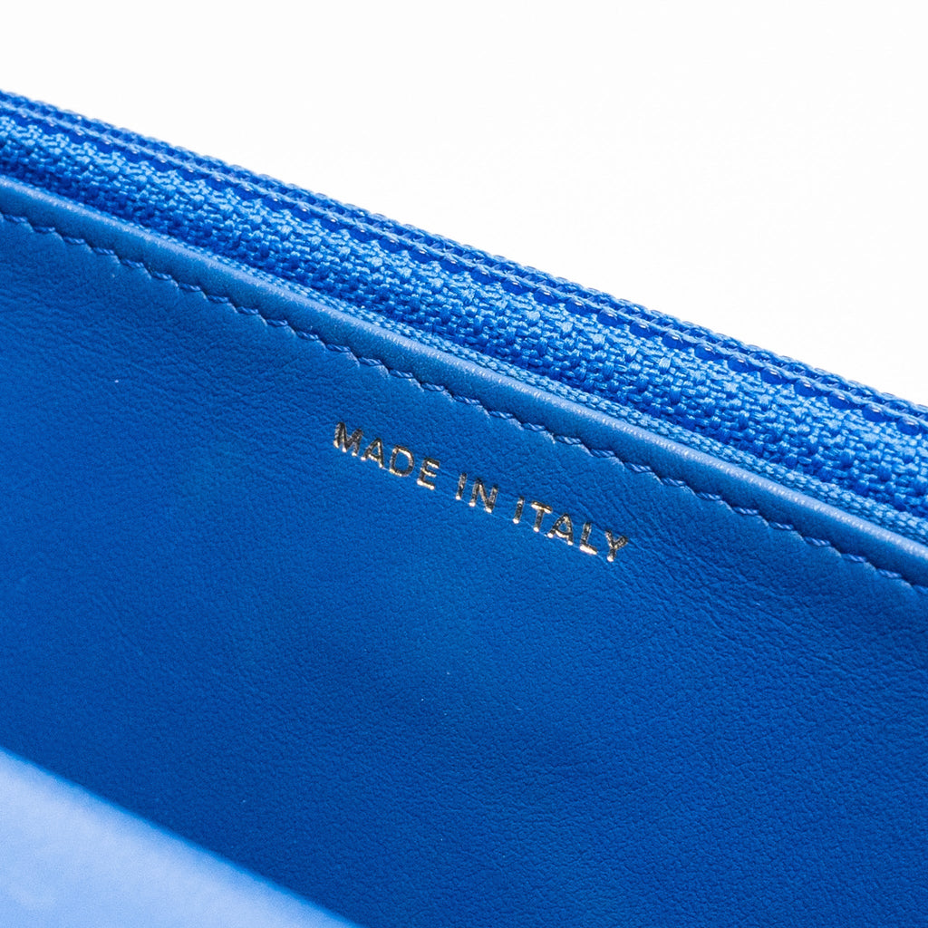 CHANEL 19 WALLET ON CHAIN LAMBSKIN BLUE MULTICOLOUR HARDWARE