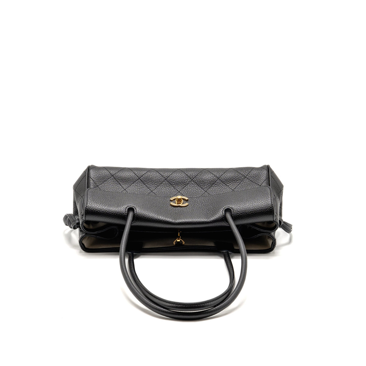 Chanel 26S Urban Essential East West Small Tote Grained Calfskin Black GHW (Microchip)