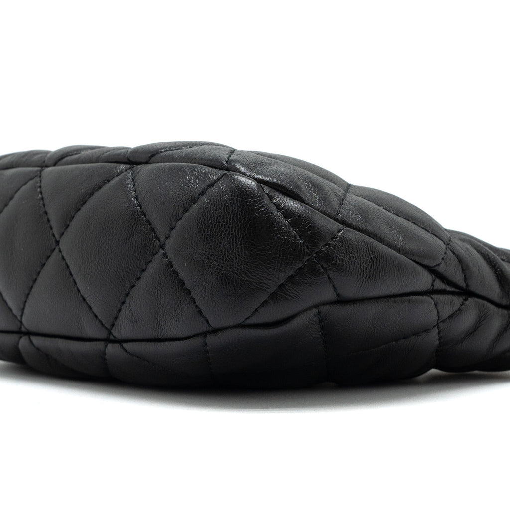 CHANEL 22K HOBO SHOULDER BAG LAMBSKIN BLACK BRUSHED GHW (MICROCHIP)