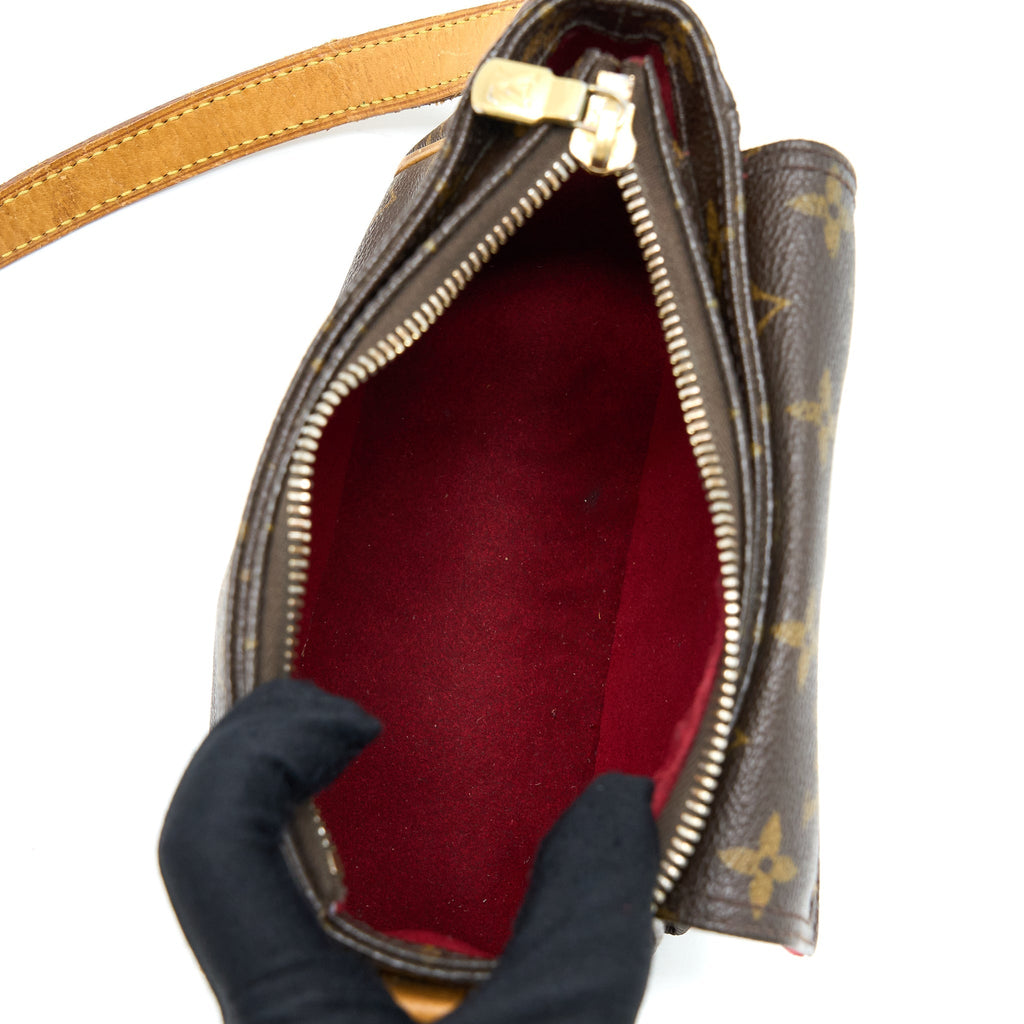 LOUIS VUITTON VINTAGE VIVA CITE PM MONOGRAM CANVAS GHW