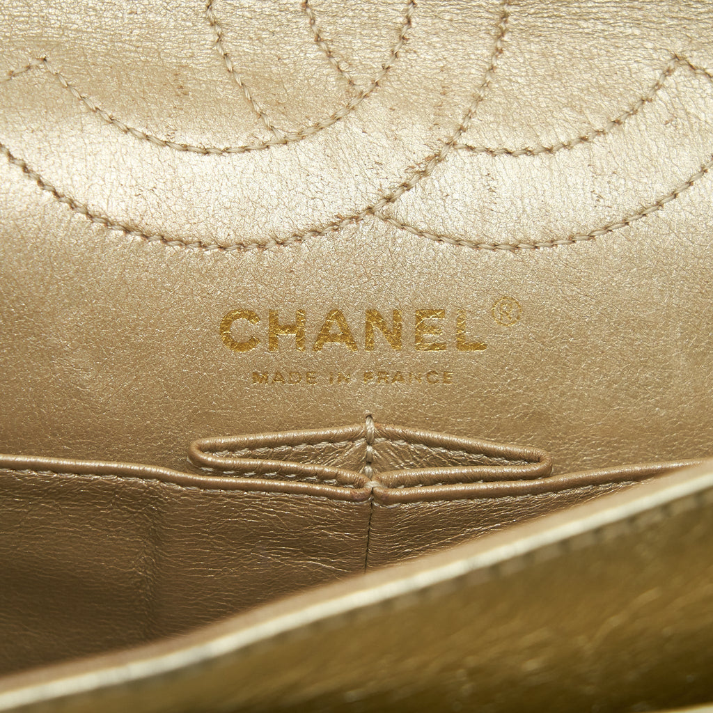 CHANEL 2.55 REISSUE 226 DOUBLE FLAP BAG GOLD GHW