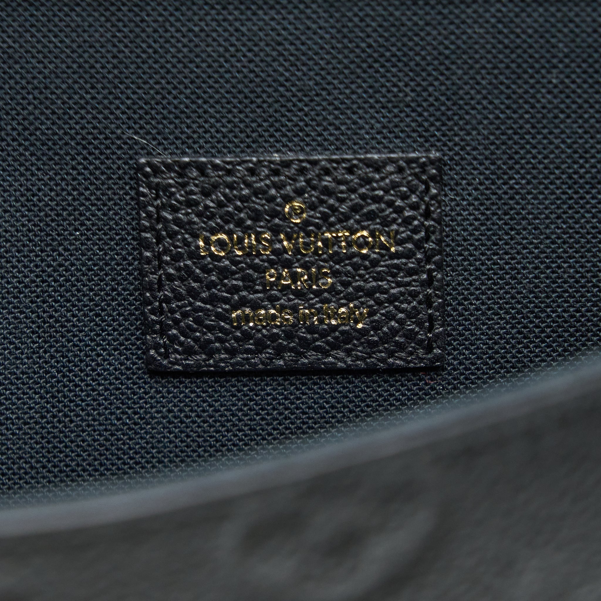 LOUIS VUITTON FELICIE POCHETTE MONOGRAM EMPREINTE BLACK GHW