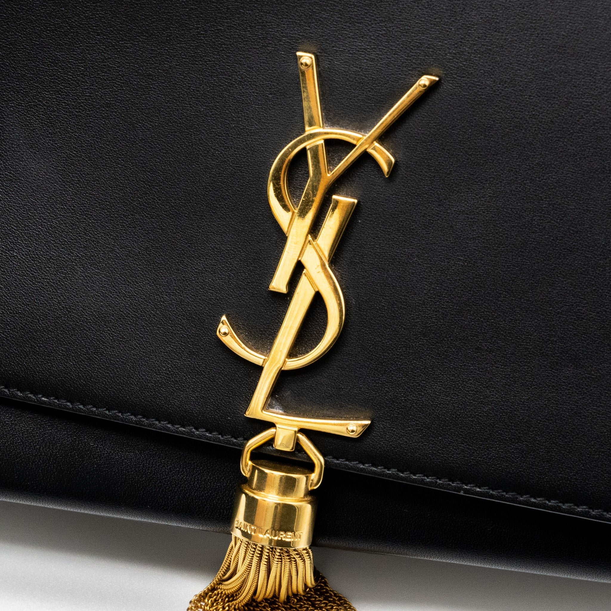 SAINT LAURENT MEDIUM KATE WITH TASSEL CALFSKIN BLACK GHW