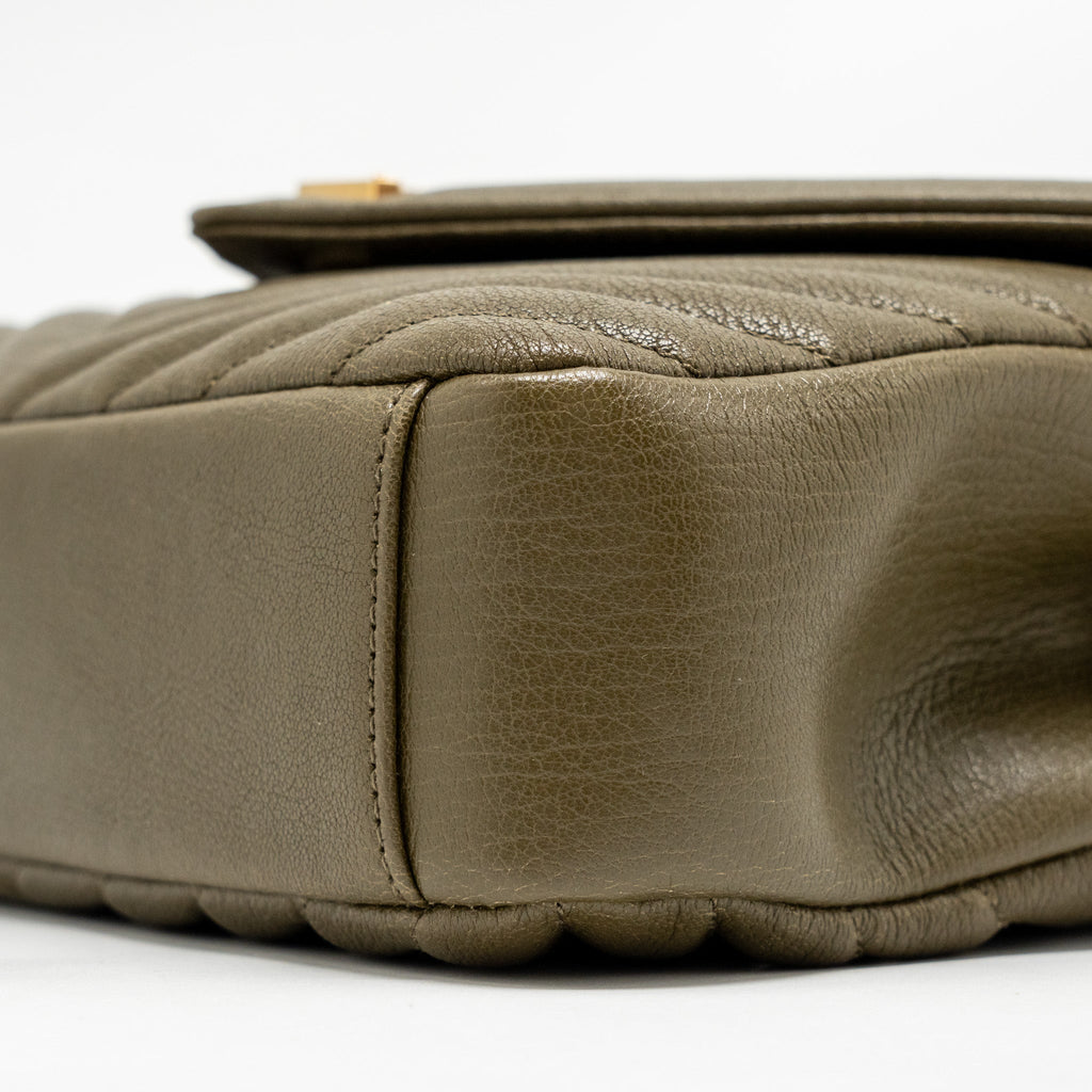SAINT LAURENT/YSL MEDIUM COLLEGE BAG QUILTED LAMBSKIN ANEMONE GREEN GHW