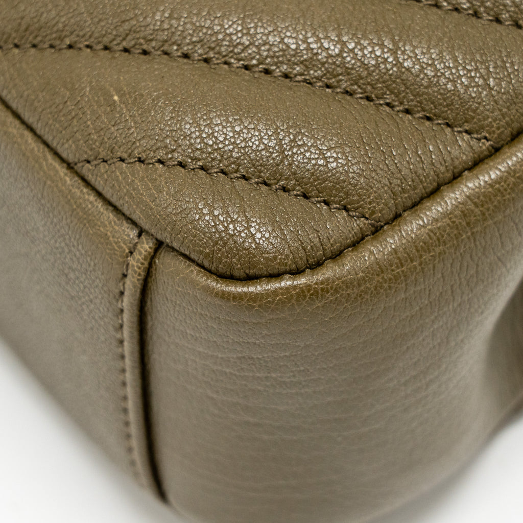 SAINT LAURENT/YSL MEDIUM COLLEGE BAG QUILTED LAMBSKIN ANEMONE GREEN GHW
