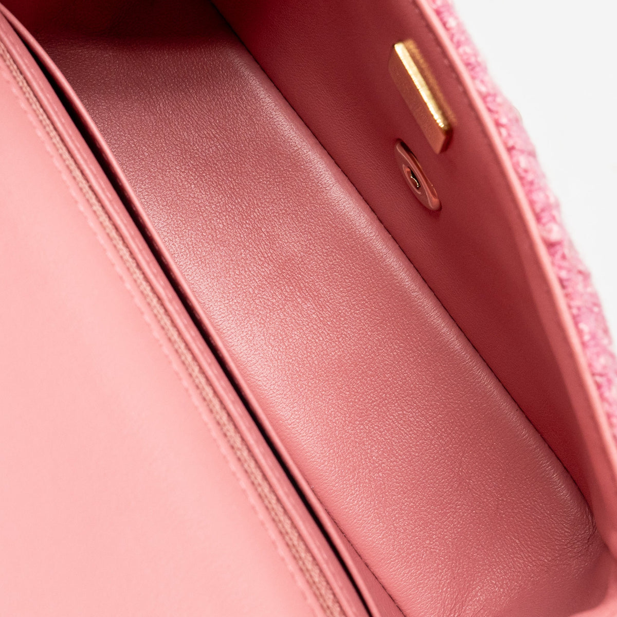 Chanel classic mini rectangular flap bag tweed pink LGHW (microchip)