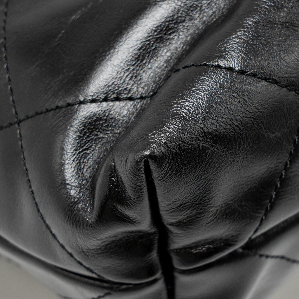CHANEL SMALL 22BAG SHINY CALFSKIN BLACK GHW (MICROCHIP)