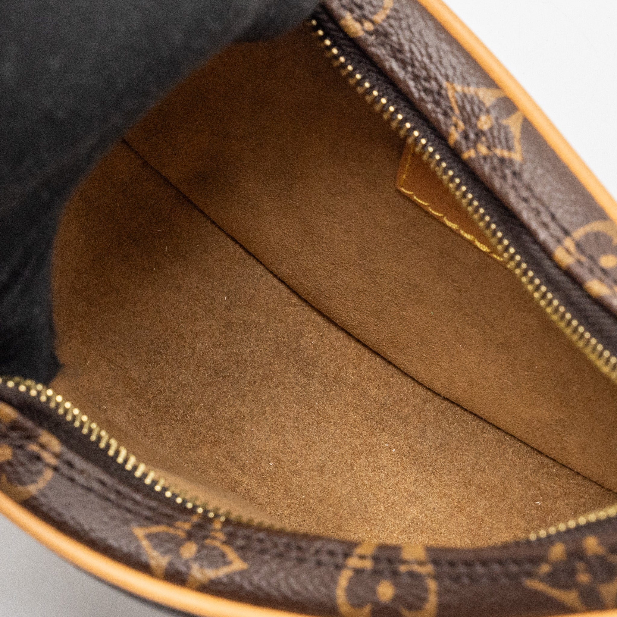 LOUIS VUITTON HALF-MOON LOOP BAGUETTE MONOGRAM CANVAS GHW