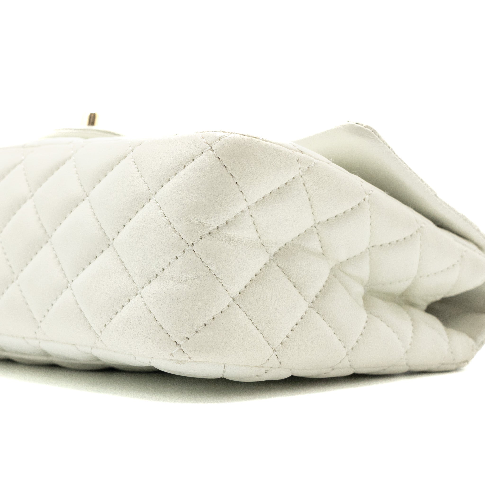 CHANEL QUILTED FLAP BAG WITH HEART CHARM LAMBSKIN WHITE LGHW