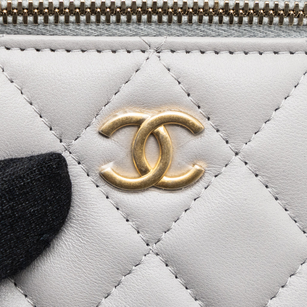 CHANEL TOP HANDLE MINI VANITY WITH CHAIN LIGHT GREY GHW