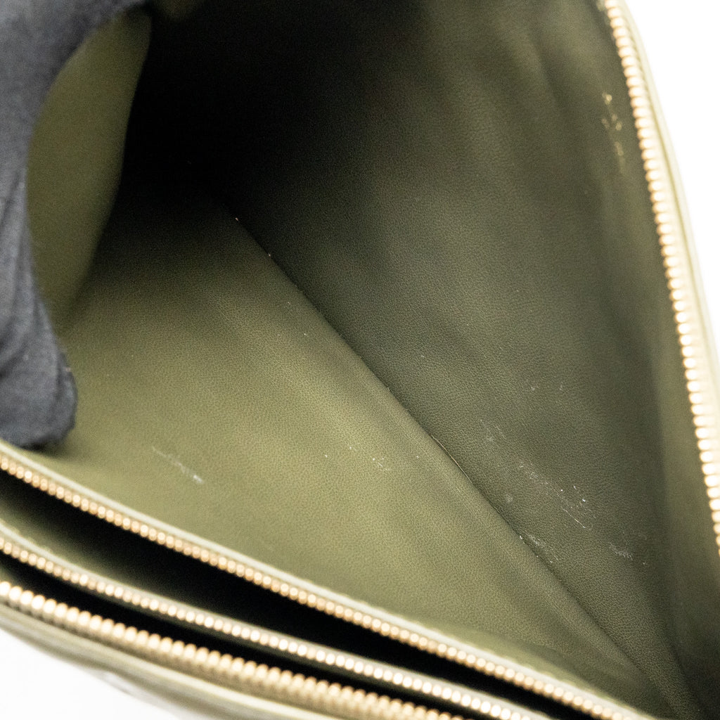 LOUIS VUITTON COUSSIN MM MONOGRAM-EMBOSSED PUFFY LAMBSKIN KHAKI GHW