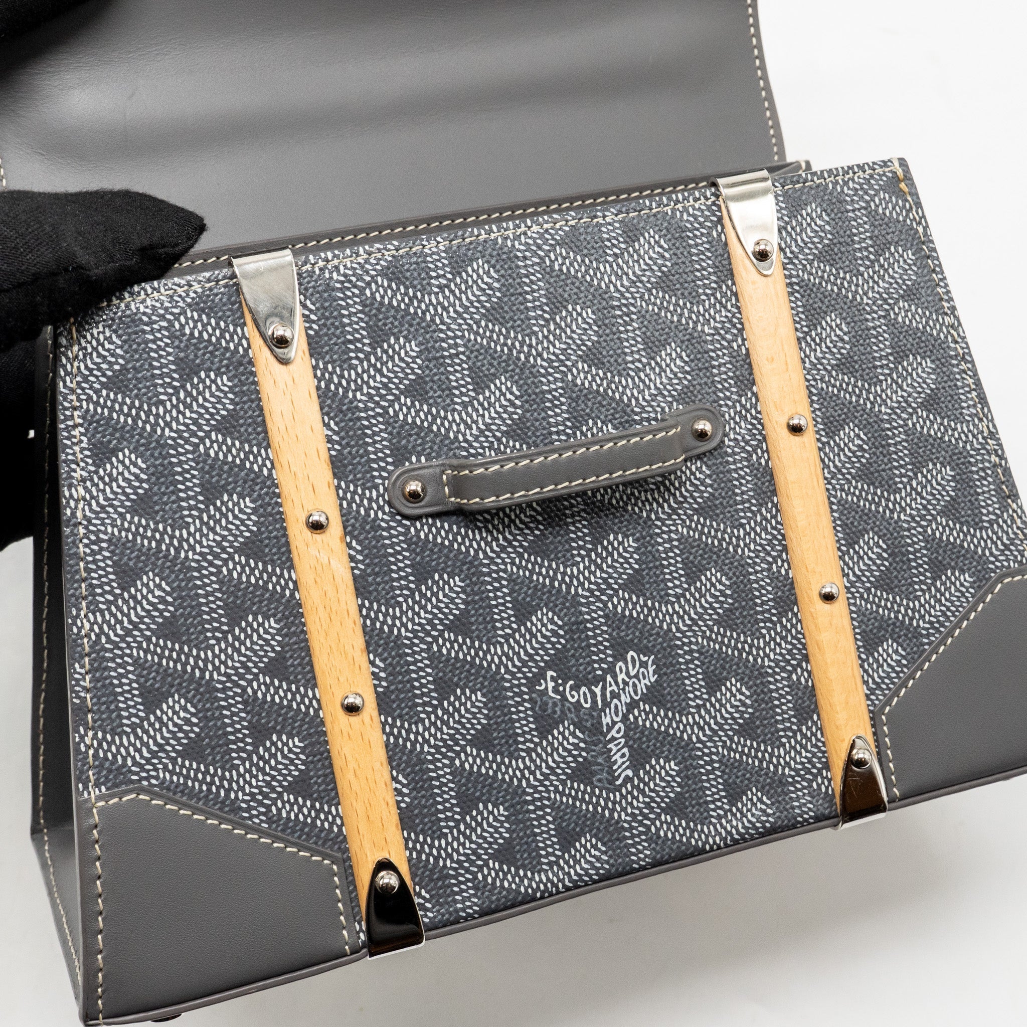 GOYARD SAIGON STRUCTURE MINI BAG GOYARDINE CANVAS/CALFSKIN GREY SHW