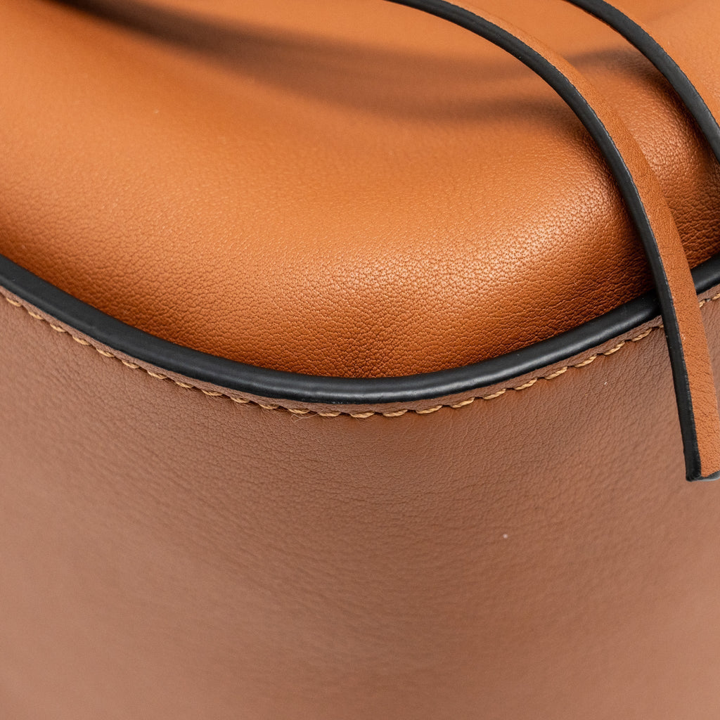 LOEWE SMALL HAMMOCK BAG CALFSKIN TAN SHW