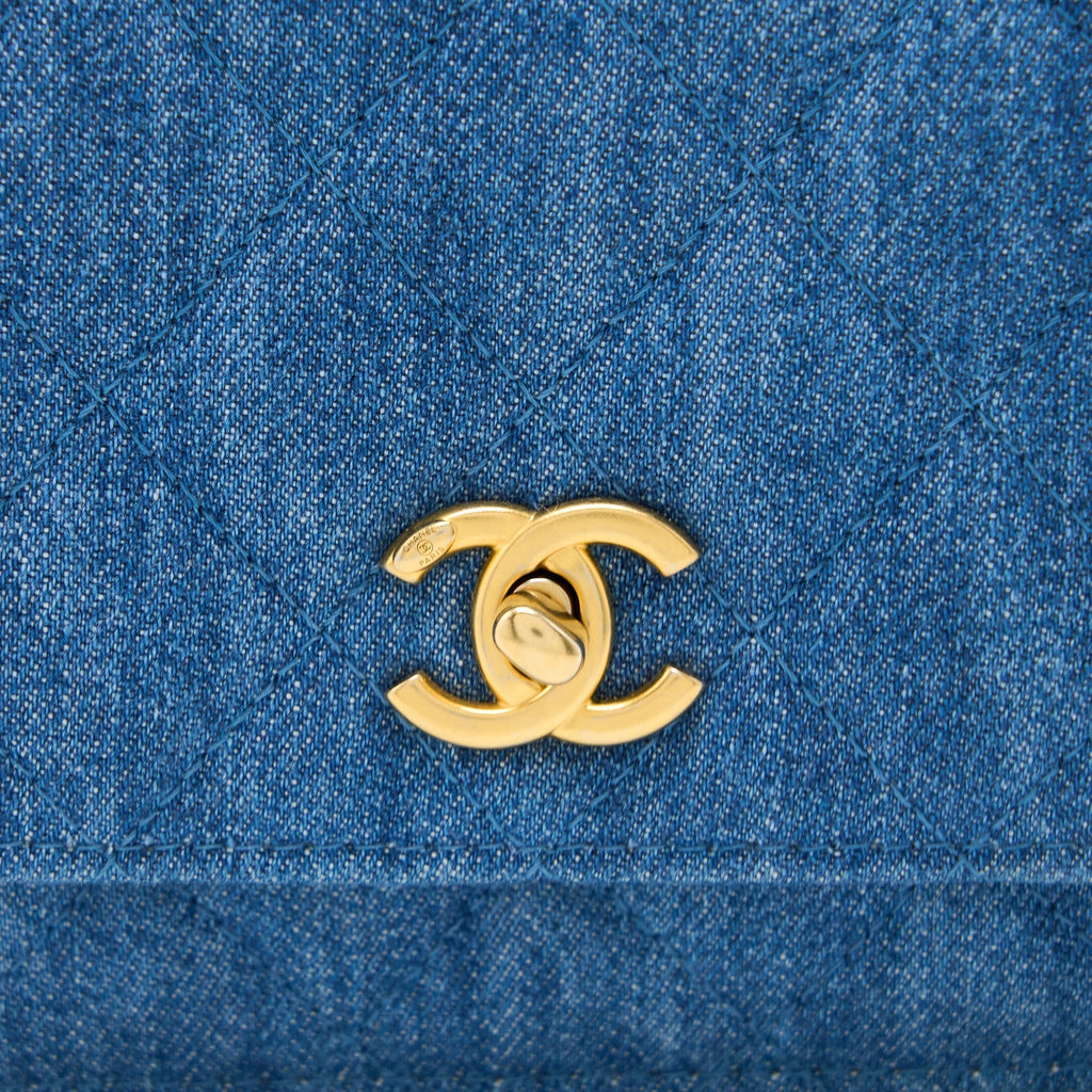 CHANEL PEARL CRUSH WALLET ON CHAIN DENIM LIGHT BLUE GHW (MICROCHIP)