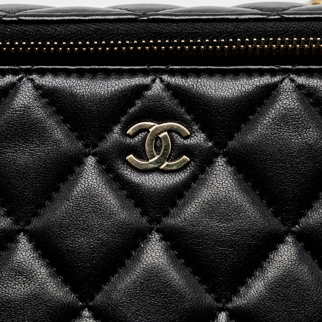 CHANEL LONG VANITY WITH CHAIN LAMBSKIN BLACK LGHW (MICROCHIP)
