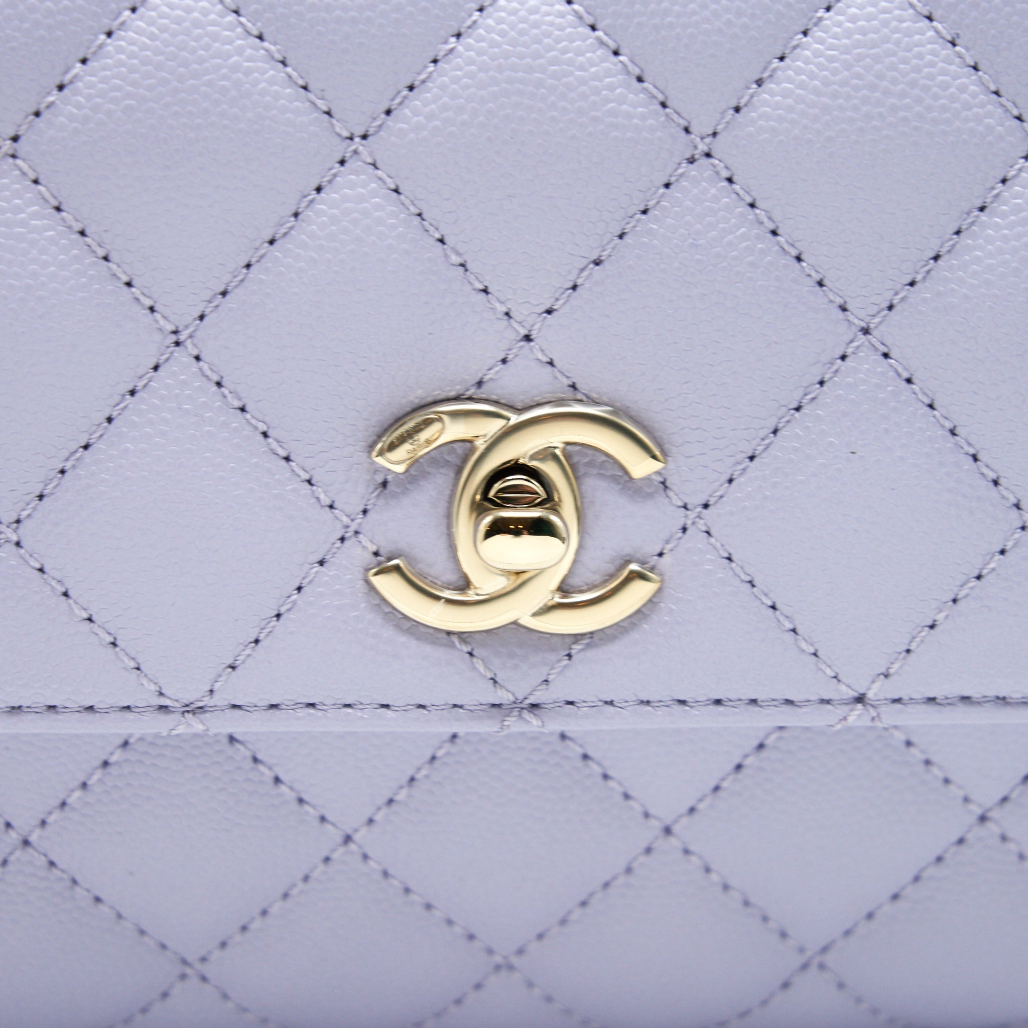 CHANEL 21K COCO HANDLE CAVIAR LILAC/ LIGHT PURPLE LGHW