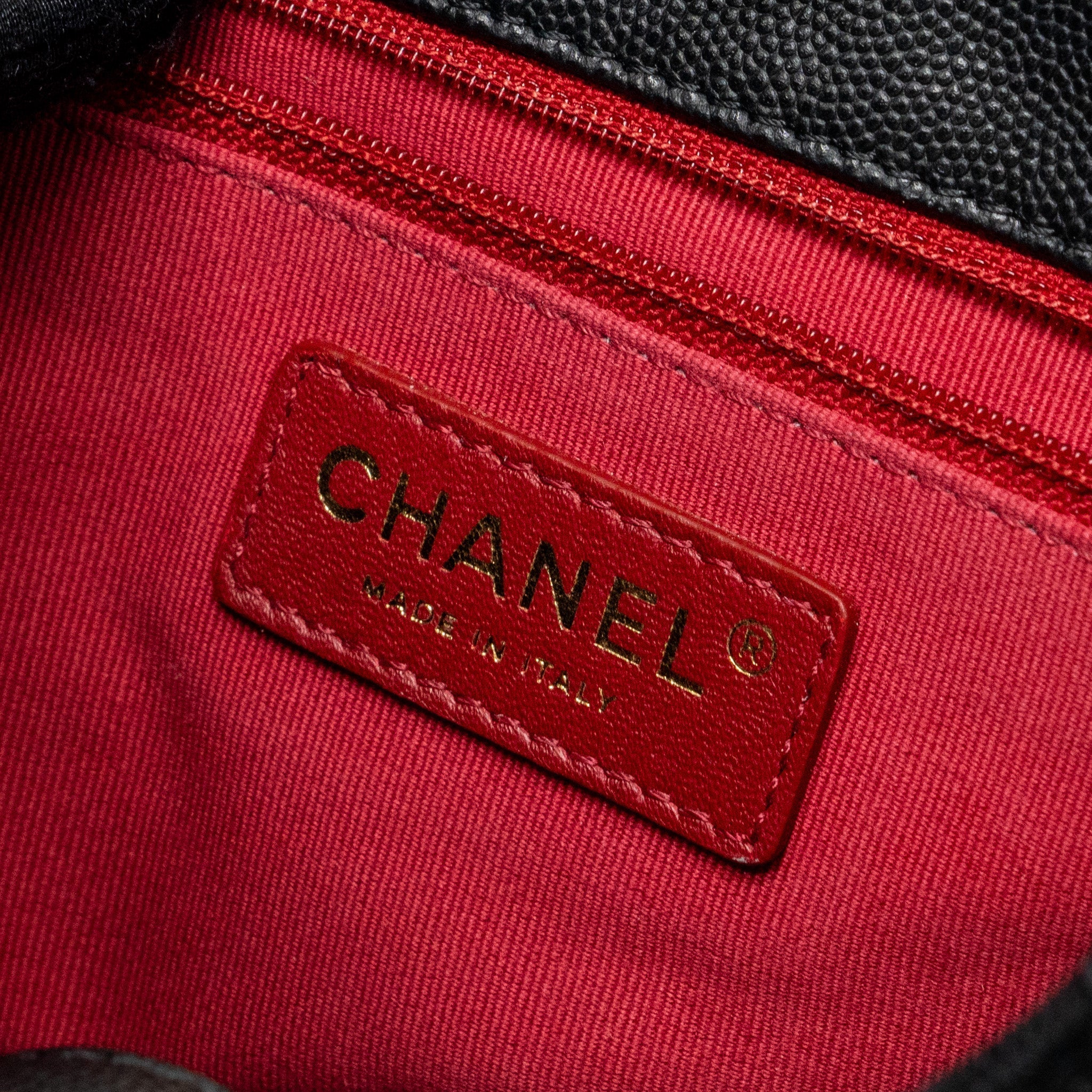 CHANEL 23C HOBO BAG GRAINED CALFSKIN BLACK GHW (MICROCHIP)