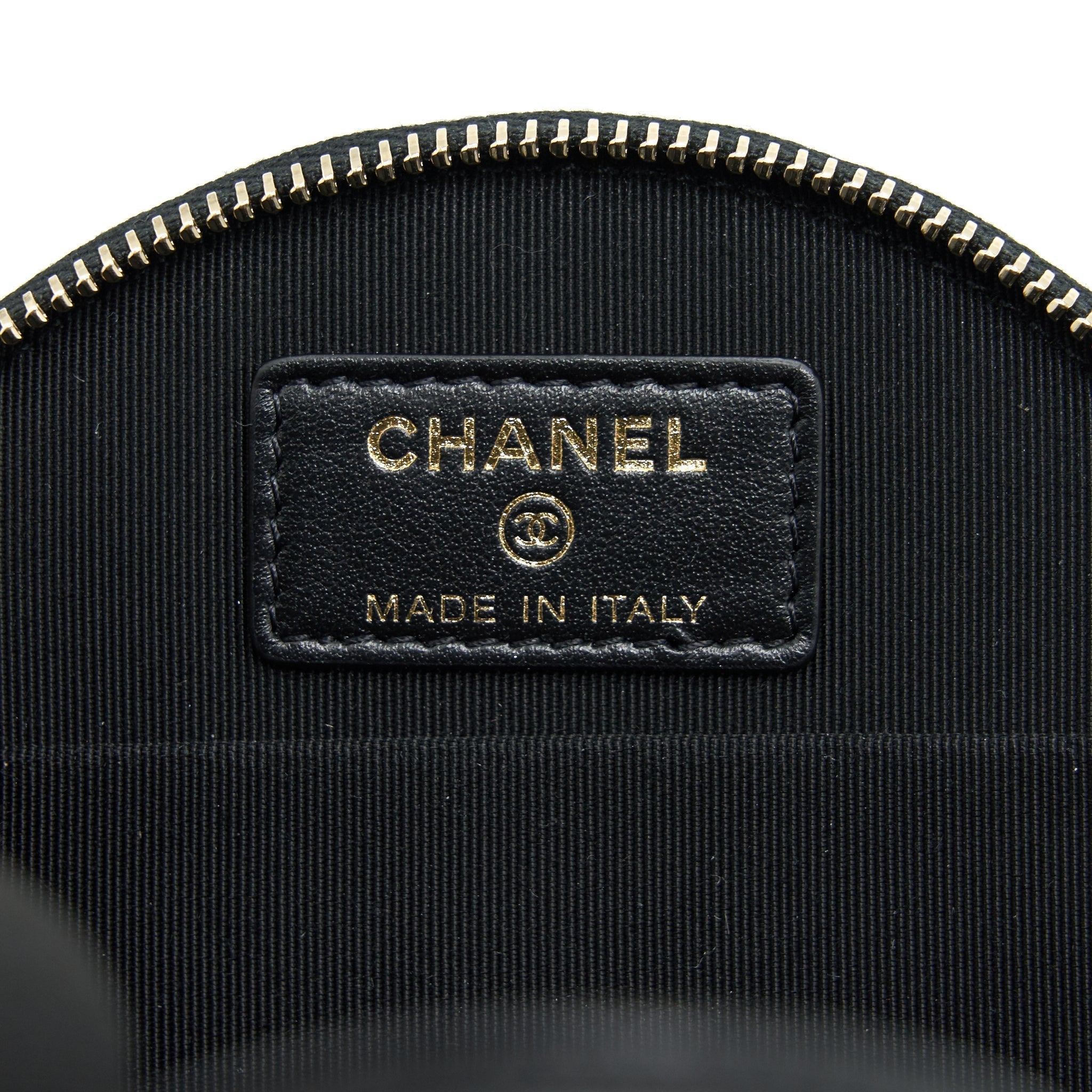 CHANEL 22C TOP HANDLE ROUND VANITY BLACK WITH CHAIN CAVIAR LGHW