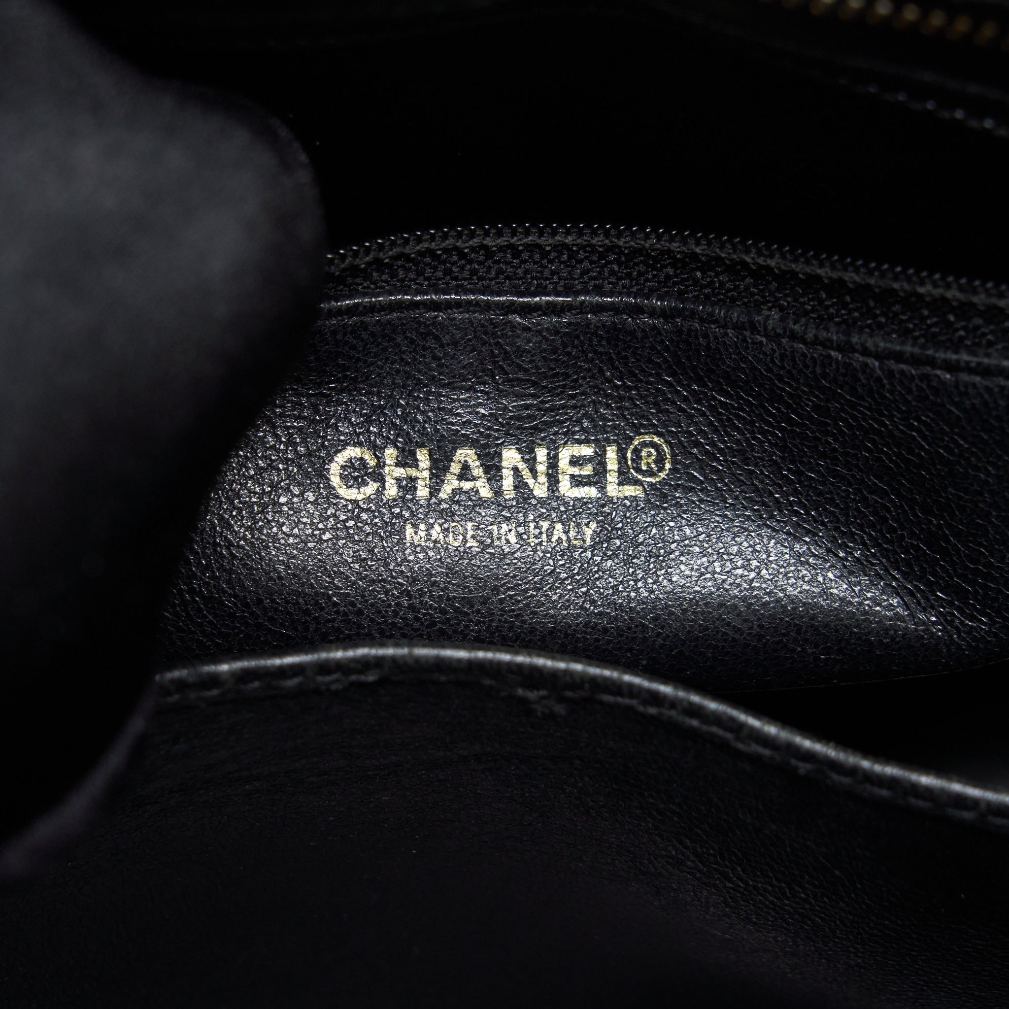 CHANEL VINTAGE MEDALLION TOTE BAG CAVIAR BLACK GHW