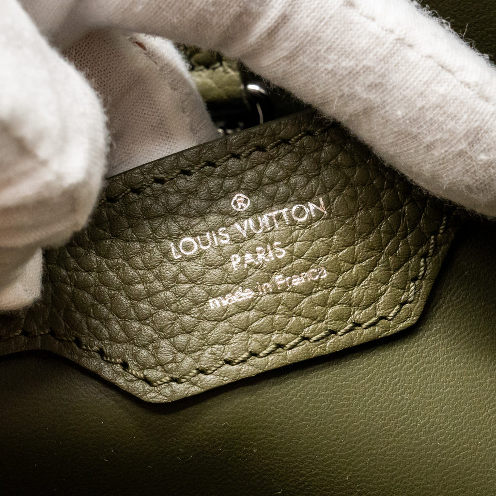 LOUIS VUITTON CAPUCINES MM CALFSKIN / PYTHON HANDLE MULTICOLOR OLIVE GREEEN / NATURAL SHW