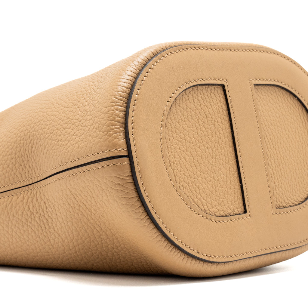 HERMES IN-THE-LOOP 18 BAG CLEMENCE/SWIFT CHAI SHW