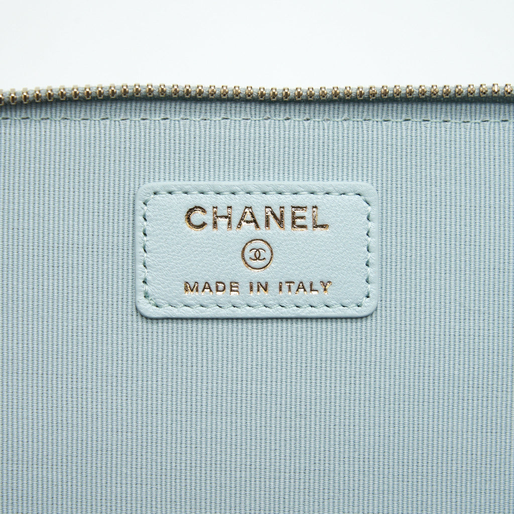 CHANEL 21K RECTANGULAR TOP HANDLE VANITY WITH CHAIN BABY BLUE LGHW