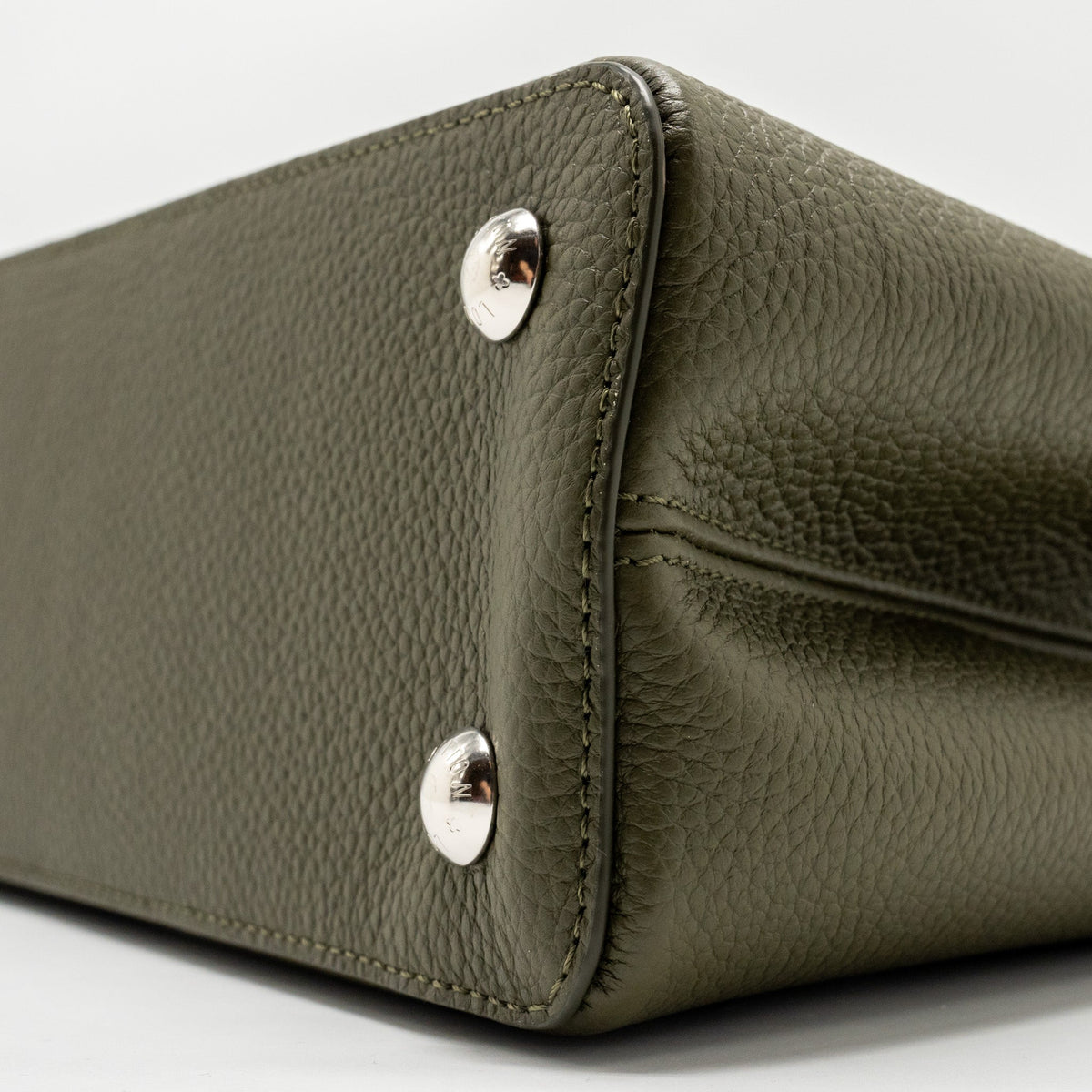 LOUIS VUITTON CAPUCINES MM CALFSKIN / PYTHON HANDLE MULTICOLOR OLIVE GREEEN / NATURAL SHW