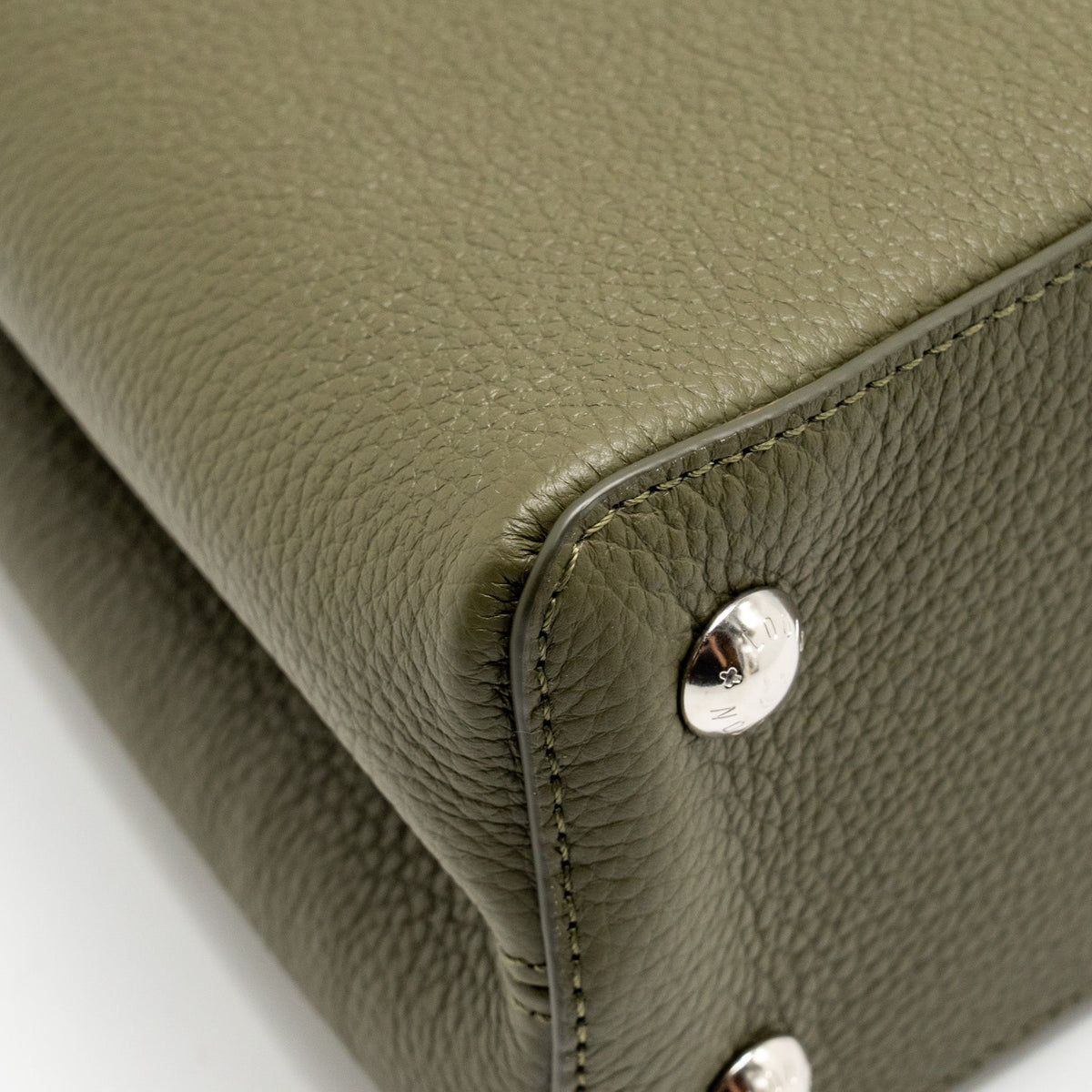 LOUIS VUITTON CAPUCINES MM CALFSKIN / PYTHON HANDLE MULTICOLOR OLIVE GREEEN / NATURAL SHW