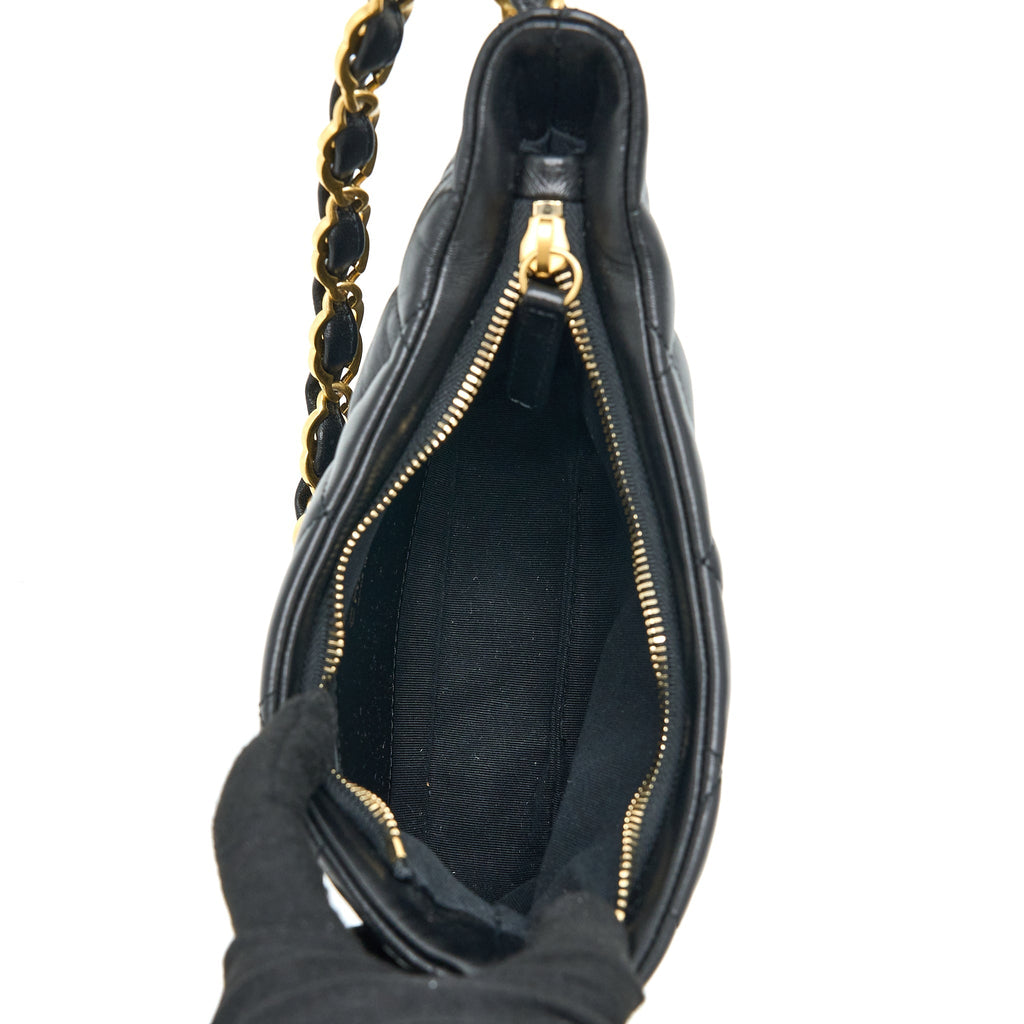 CHANEL 22K HOBO SHOULDER BAG LAMBSKIN BLACK GHW (MICROCHIP)