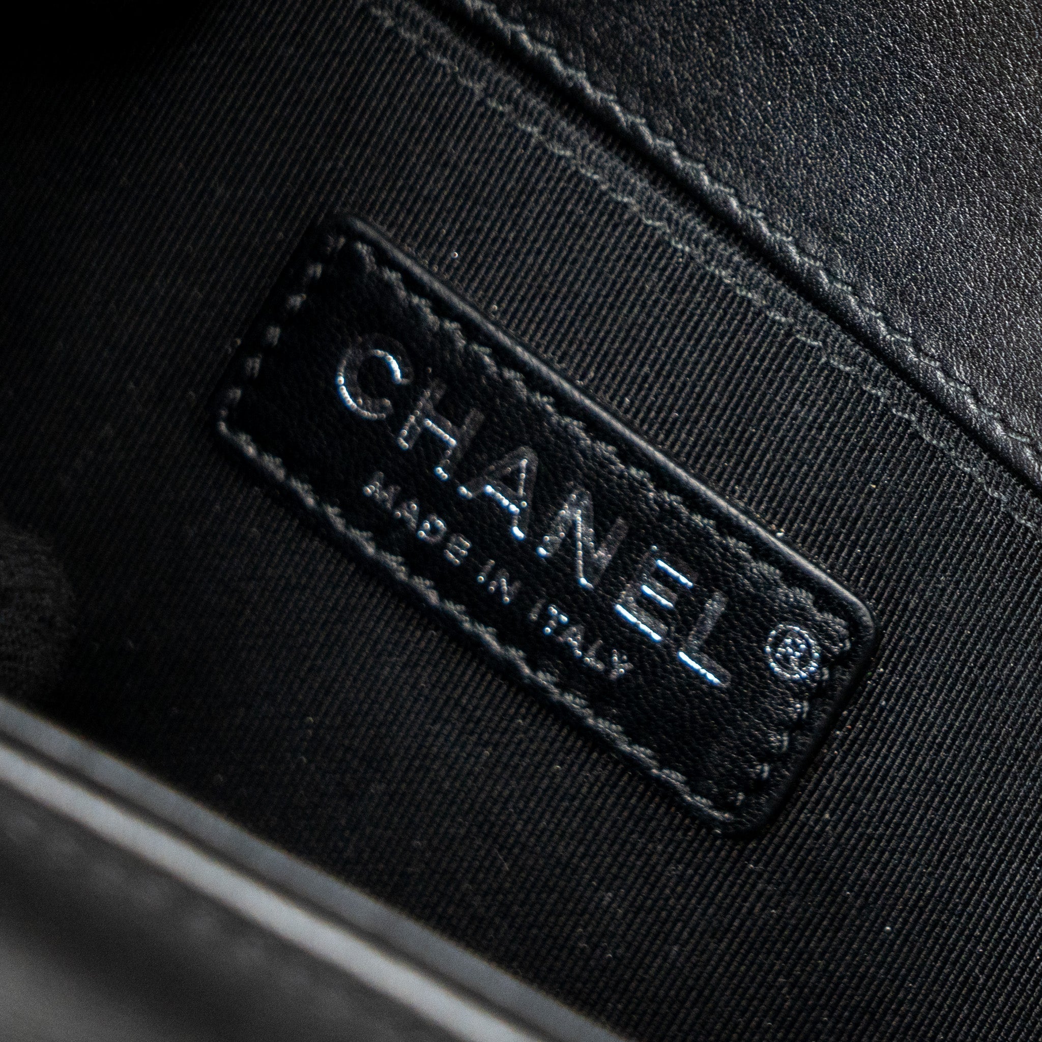 CHANEL SMALL BOY BAG CALFSKIN BLACK RUTHENIUM SILVER HARDWARE