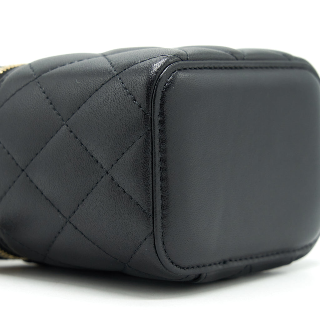 CHANEL PEARL CRUSH MINI VANITY CASE LAMBSKIN BLACK GHW