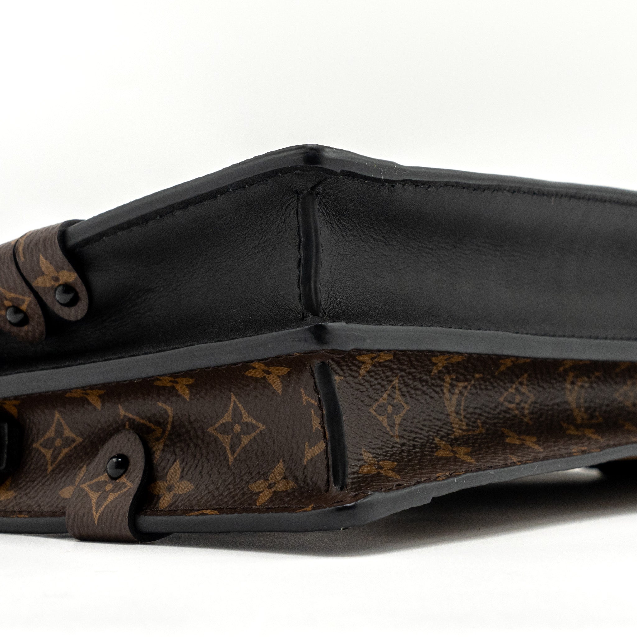 LOUIS VUITTON TRUNK CLUTCH MONOGRAM REVERSE CANVAS GHW