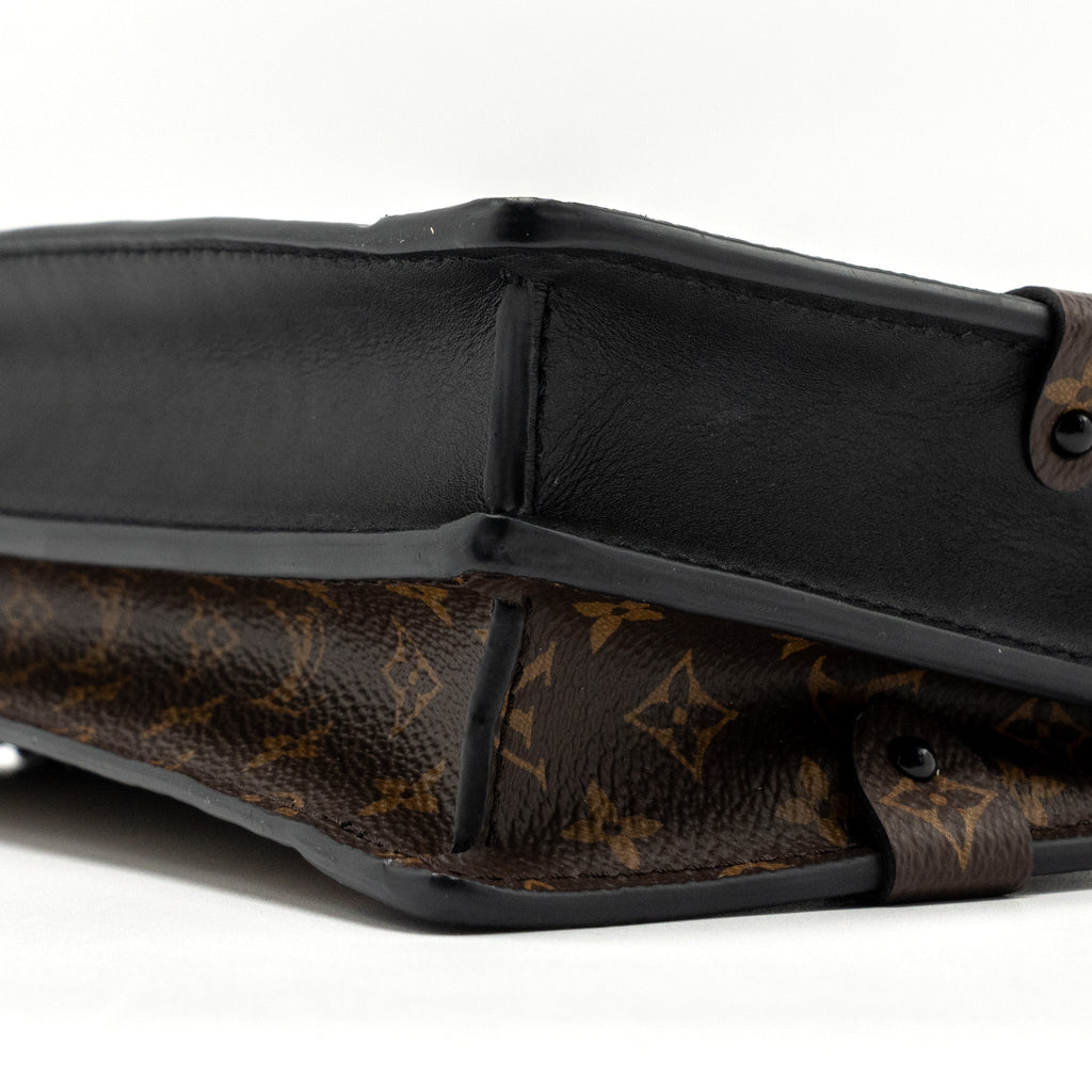LOUIS VUITTON TRUNK CLUTCH MONOGRAM REVERSE CANVAS GHW