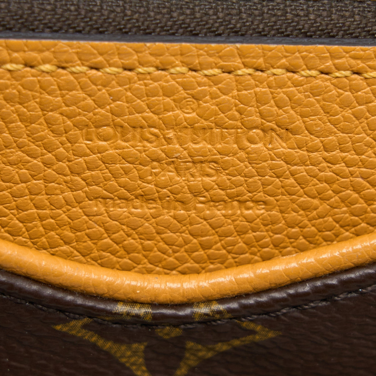 LOUIS VUITTON CROSSBODY POCHETTE MONOGRAM CANVAS GHW