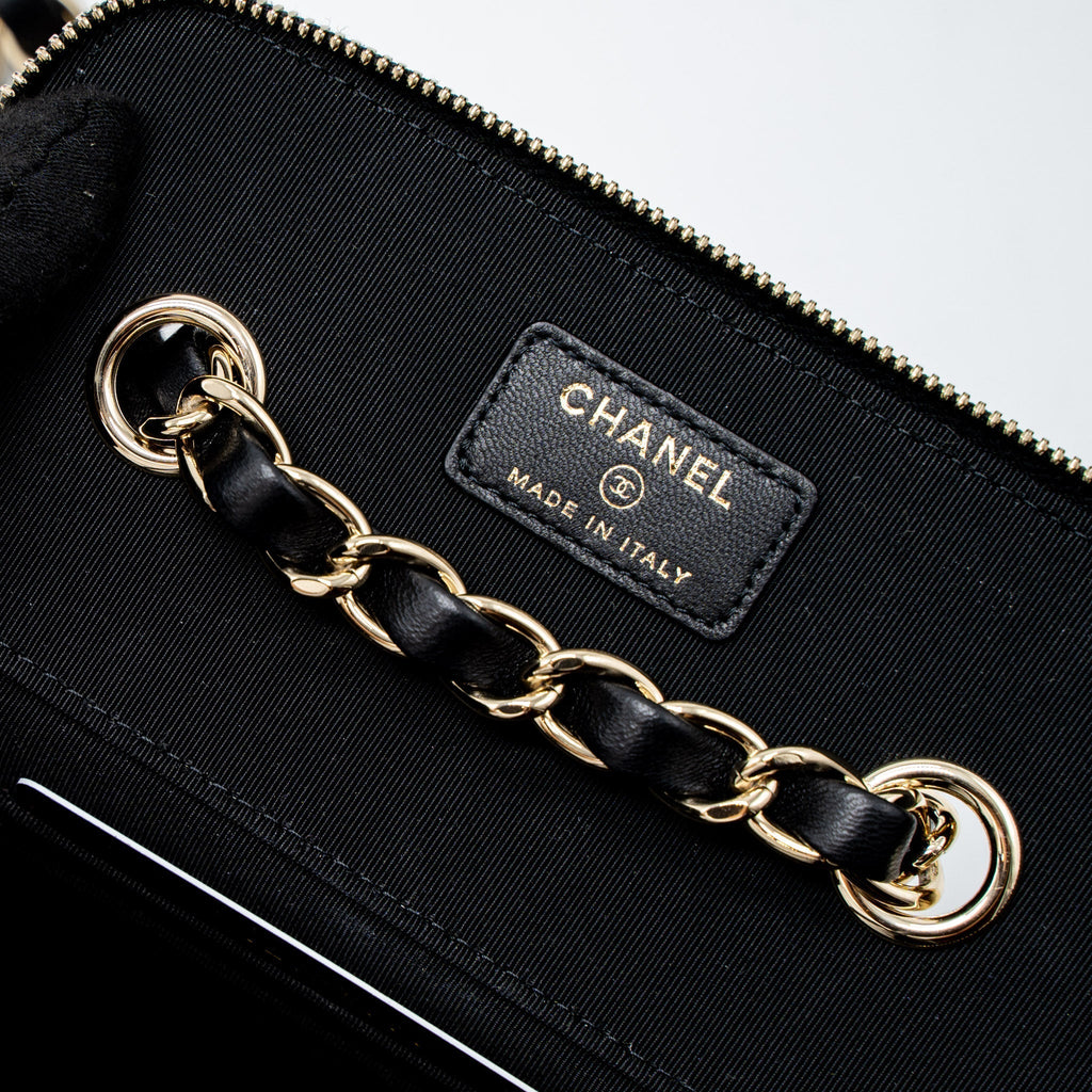 CHANEL LONG VANITY WITH GIANT CHAIN TWEED/LAMBSKIN BLACK LGHW
