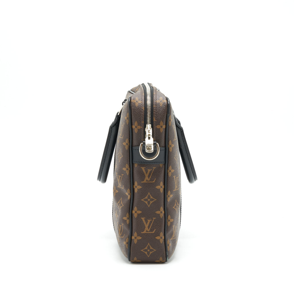 LOUIS VUITTON PORTE DOCUMENTS VOYAGE PM BAG MONOGRAM CANVAS