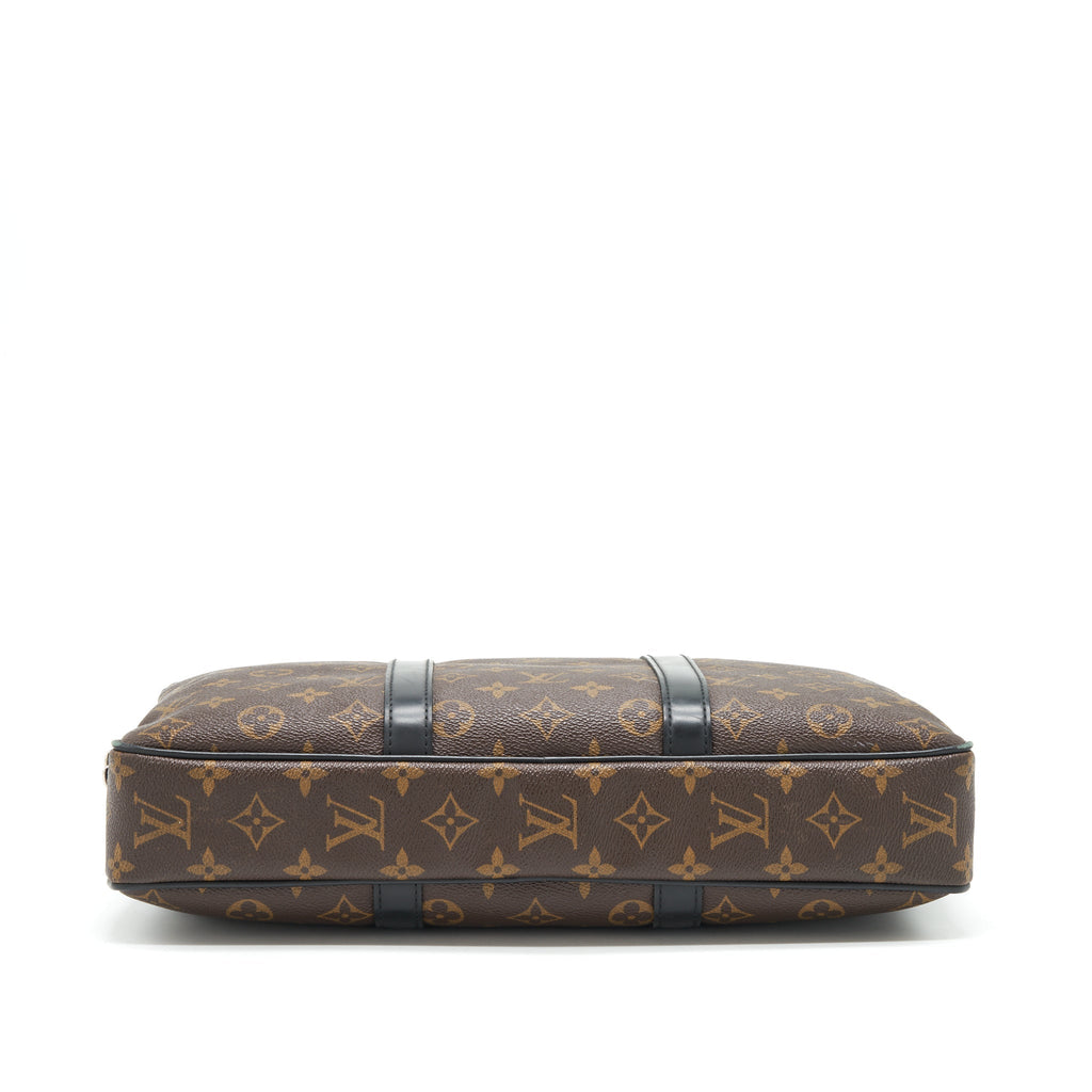LOUIS VUITTON PORTE DOCUMENTS VOYAGE PM BAG MONOGRAM CANVAS