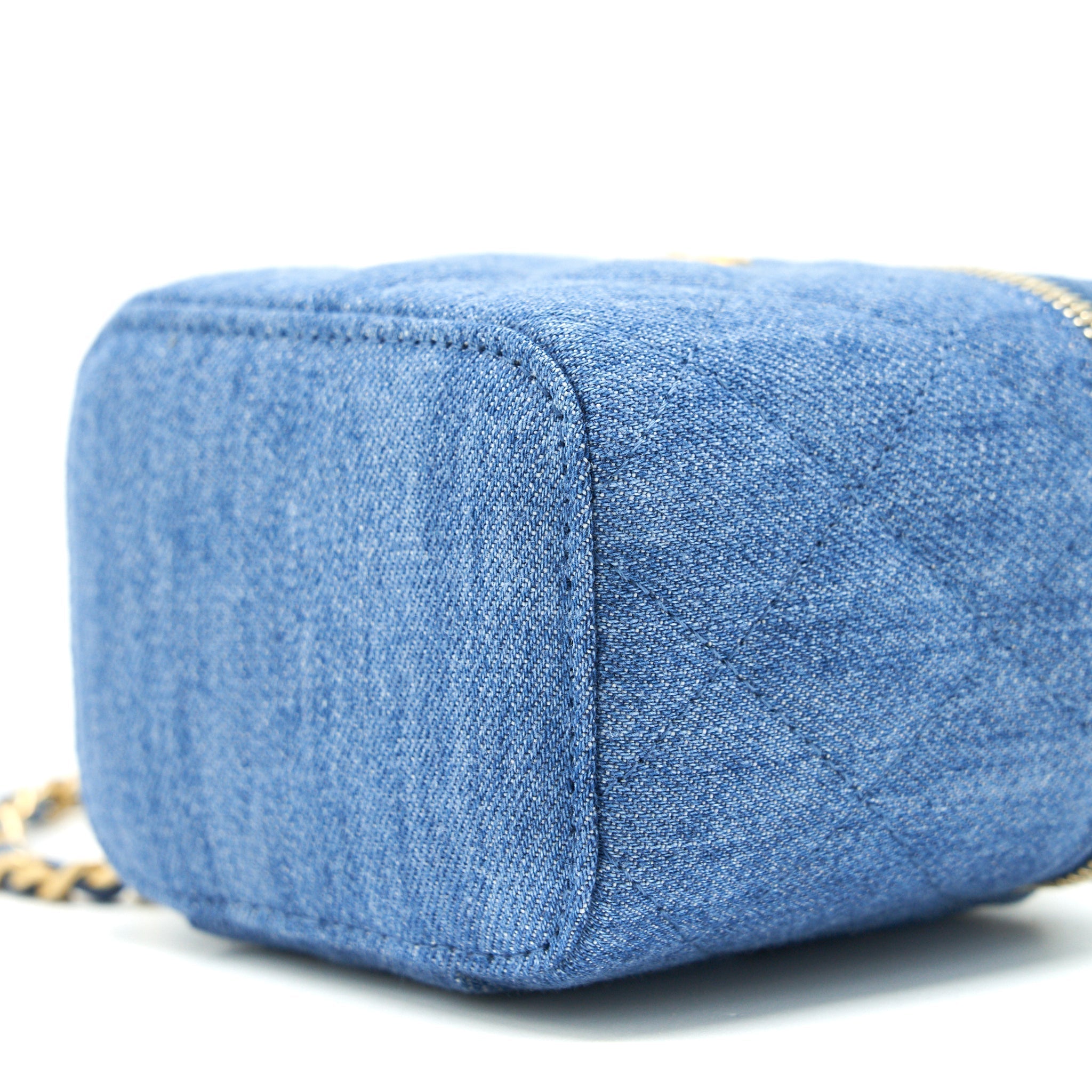 CHANEL 22C PEARL CRUSH DENIM MINI VANITY WITH CHAIN