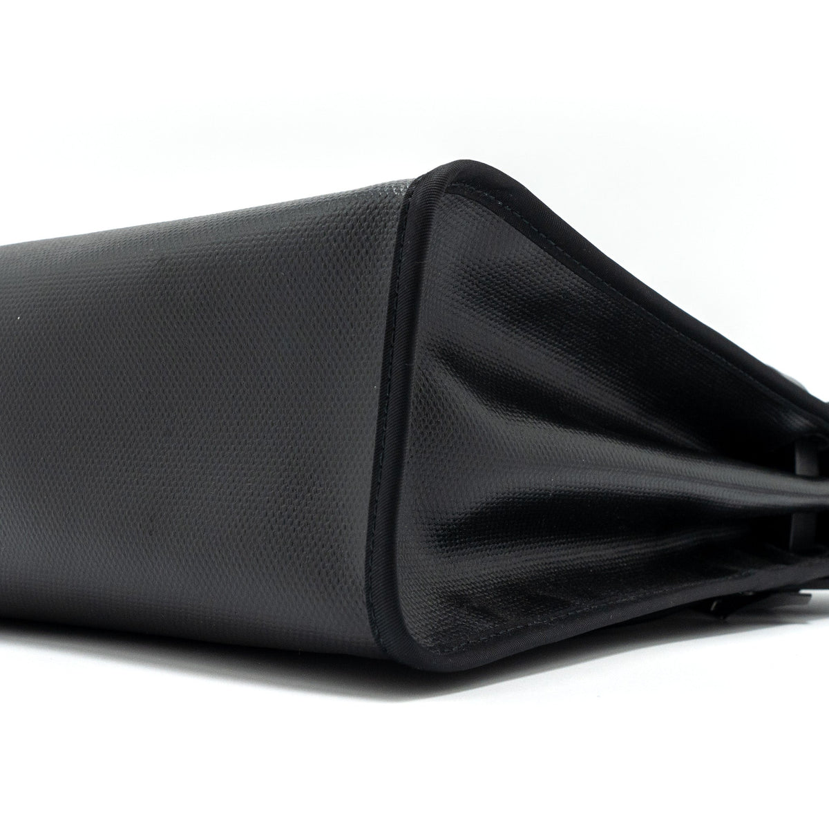 Hermes Herbag 31 Zip Bag Toile H Berline Canvas/Vache Hunter Black/Ecru SHW