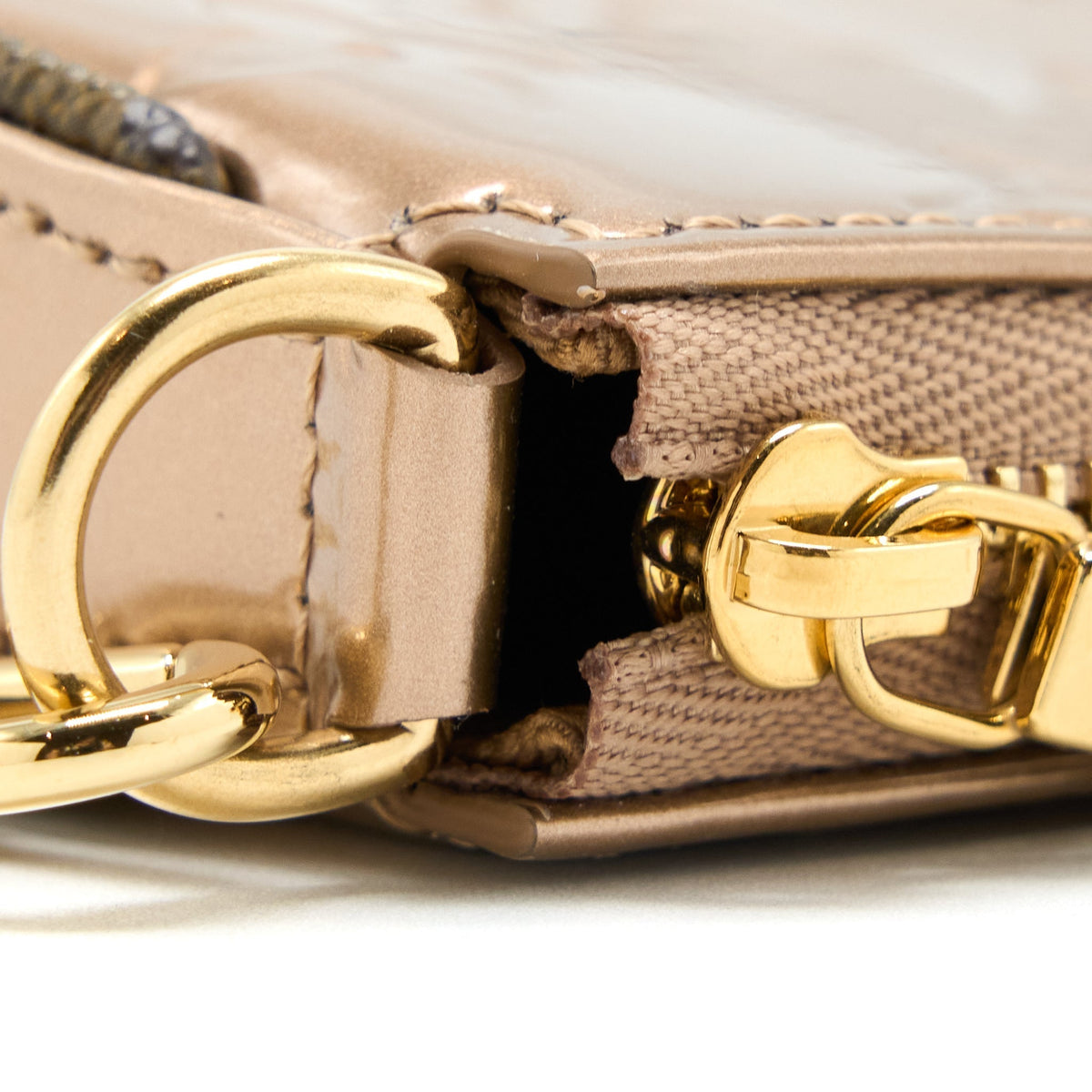 LOUIS VUITTON MINI POCHETTE ACCESSORIES PATENT BRONZE GHW (NEW VERSION)