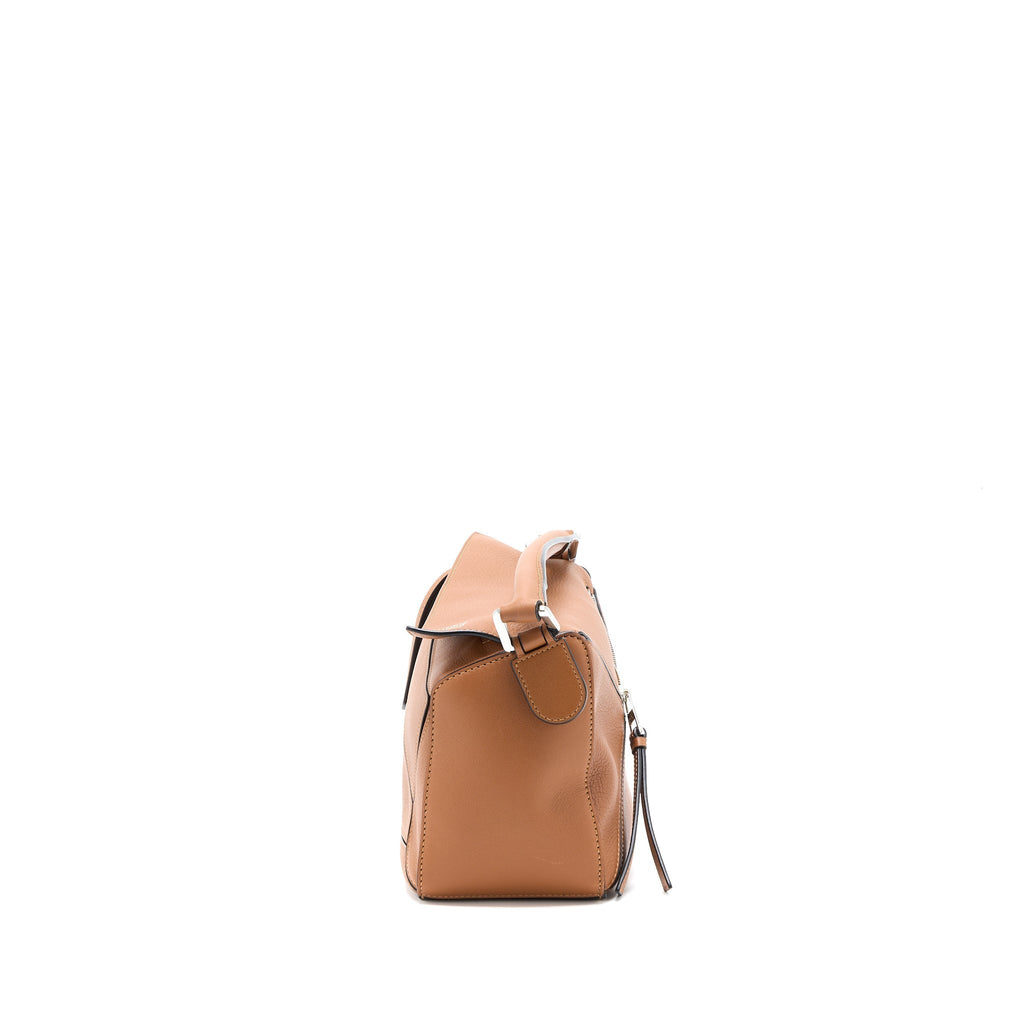 LOEWE SMALL PUZZLE BAG CALFSKIN TAN SHW
