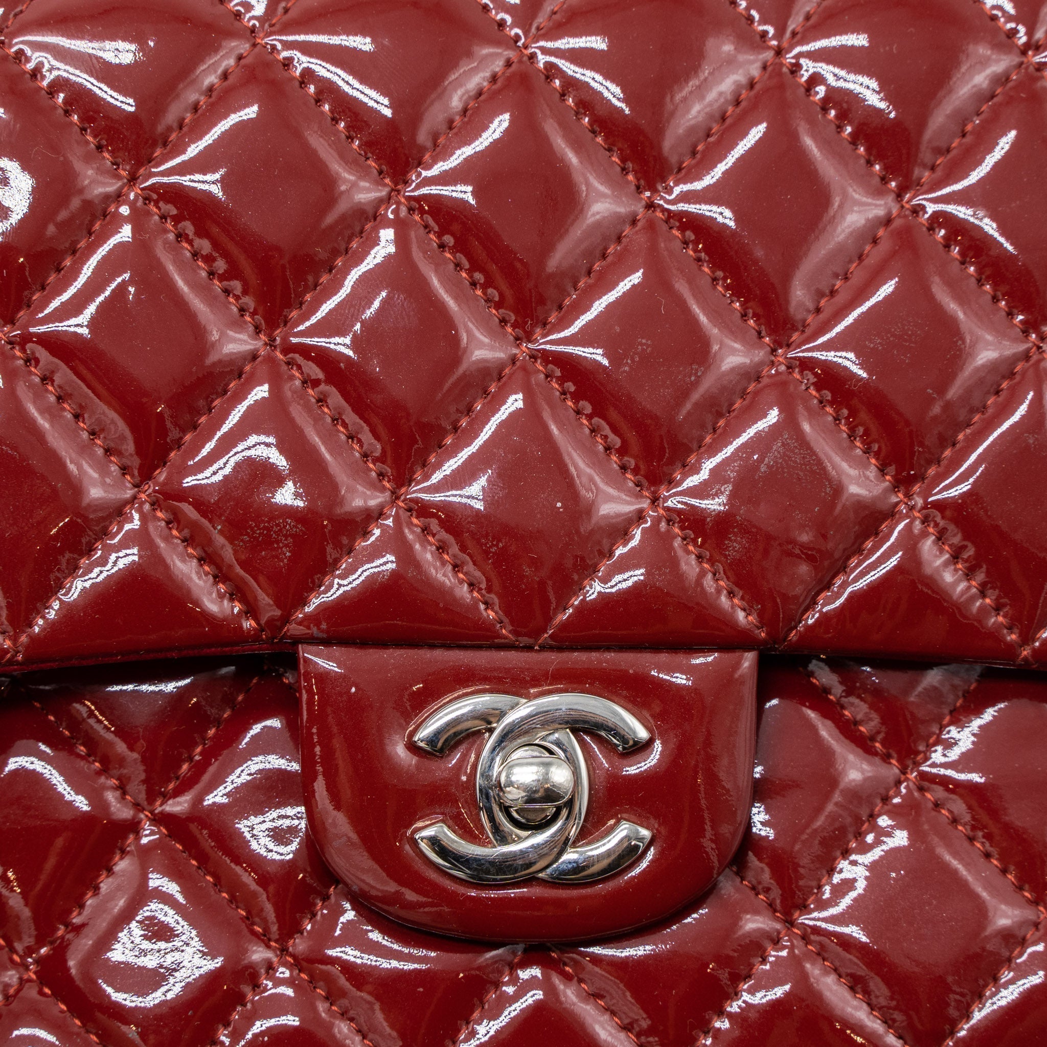 CHANEL MEDIUM CLASSIC DOUBLE FLAP BAG PATENT RED SHW