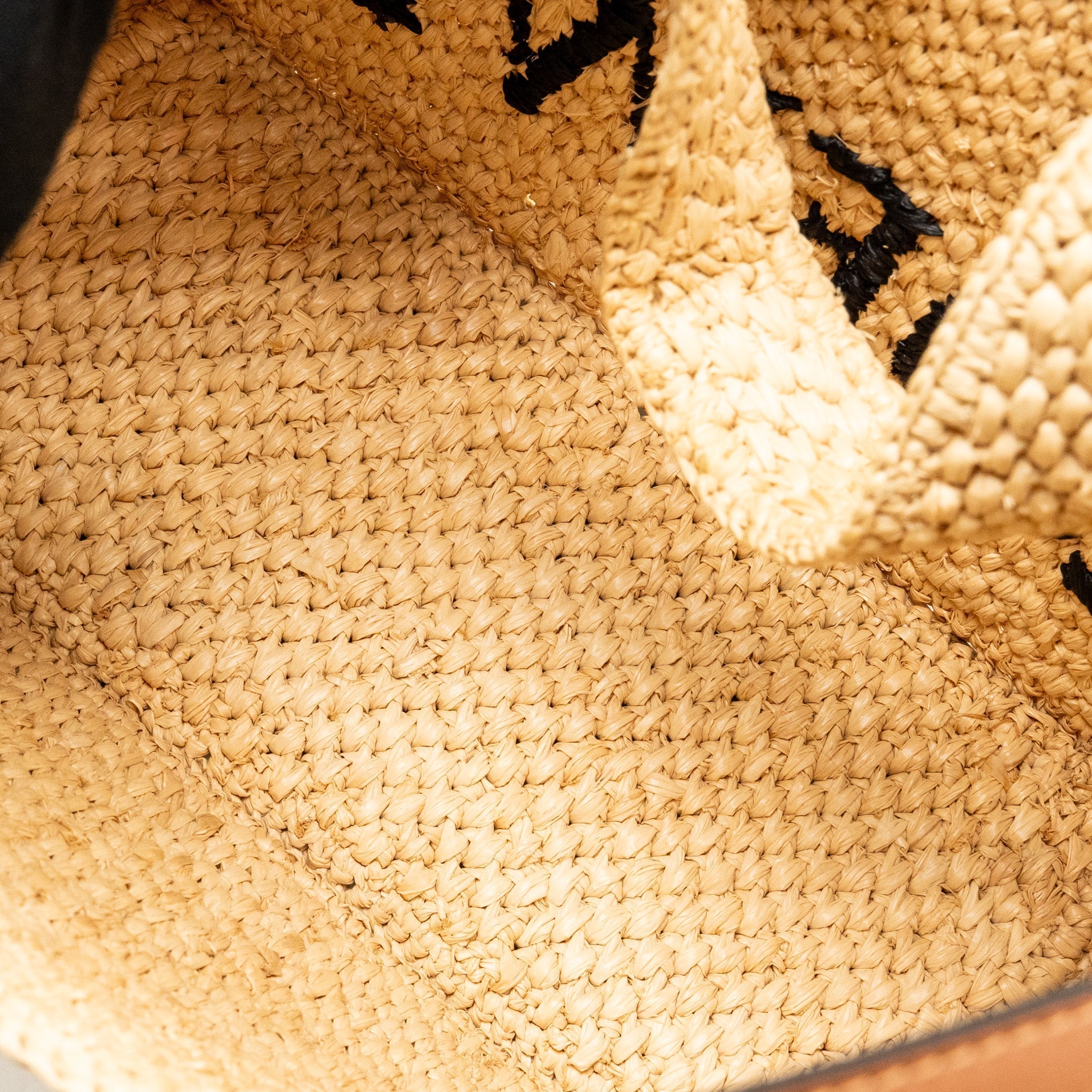 LOEWE SMALL FONT TOTE BAG RAFFIA/CALFSKIN NATURAL GHW
