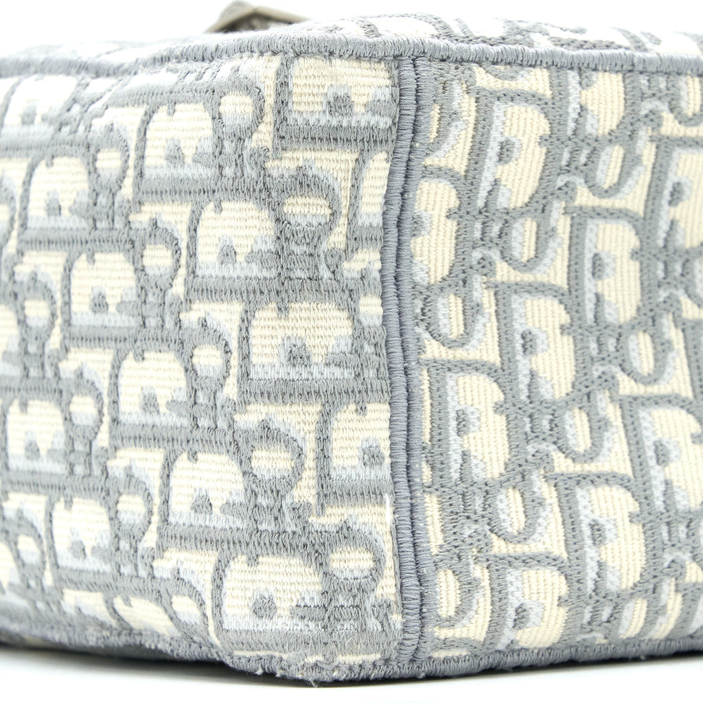 DIOR DIORCAMP MESSENGER BAG OBLIQUE EMBROIDERY LIGHT GREY SHW